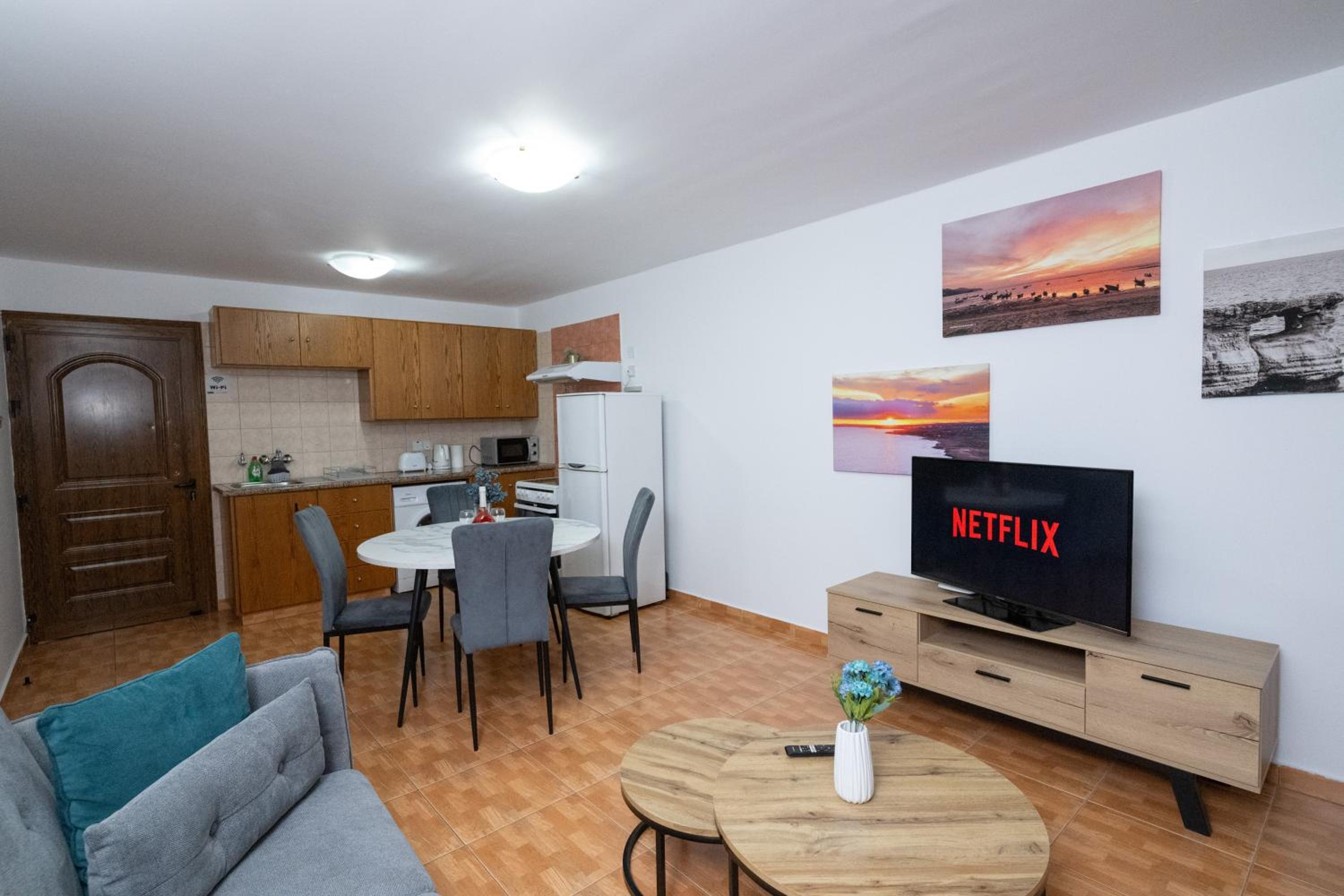 Napa Centrale Suites