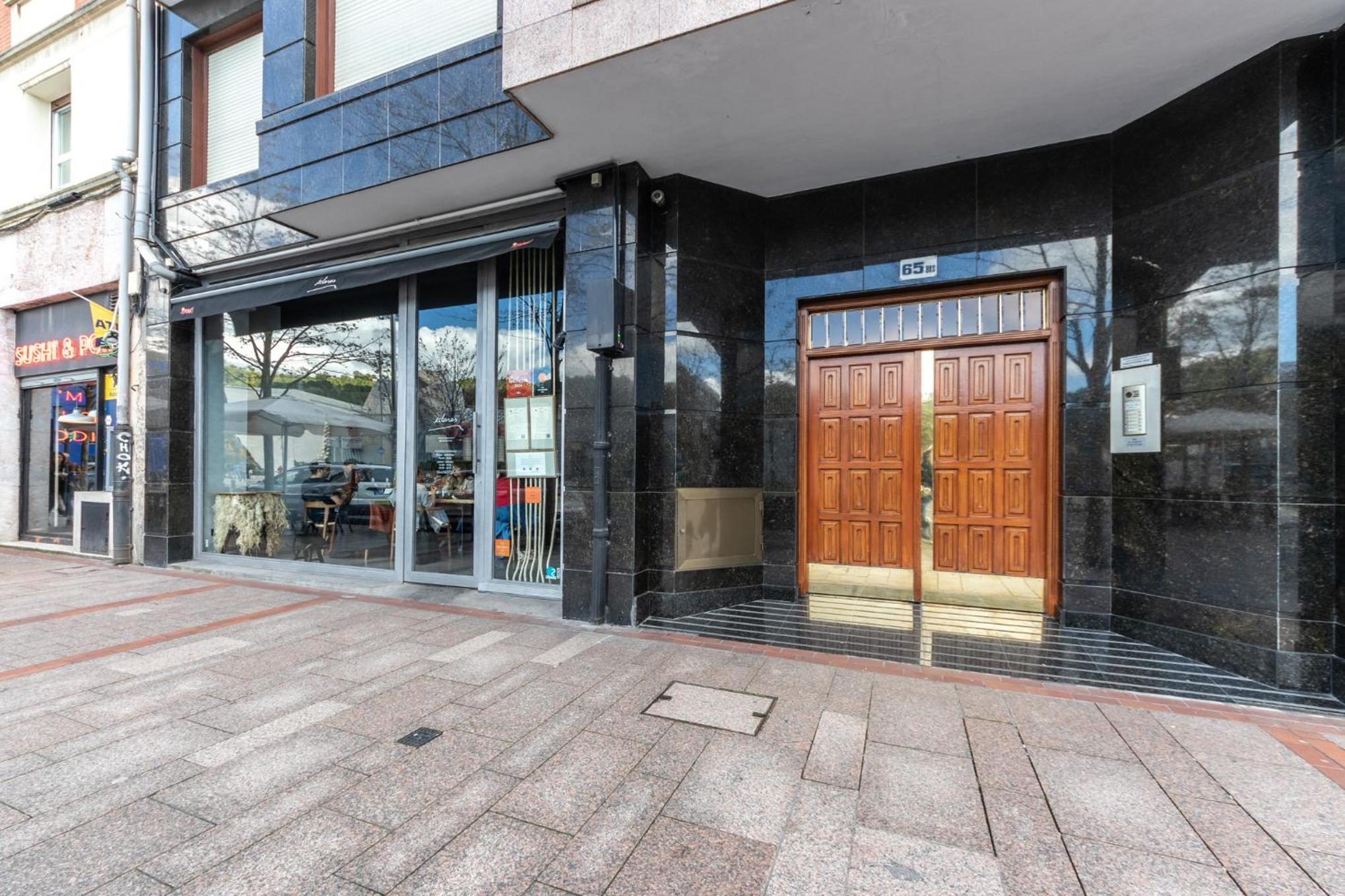 Puppy by People Rentals