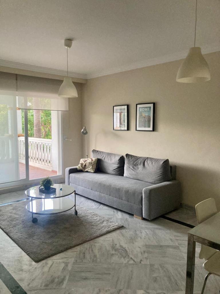 Apartamento Dama de Noche 5 pax y terraza en Marbella Puerto Banus view 3