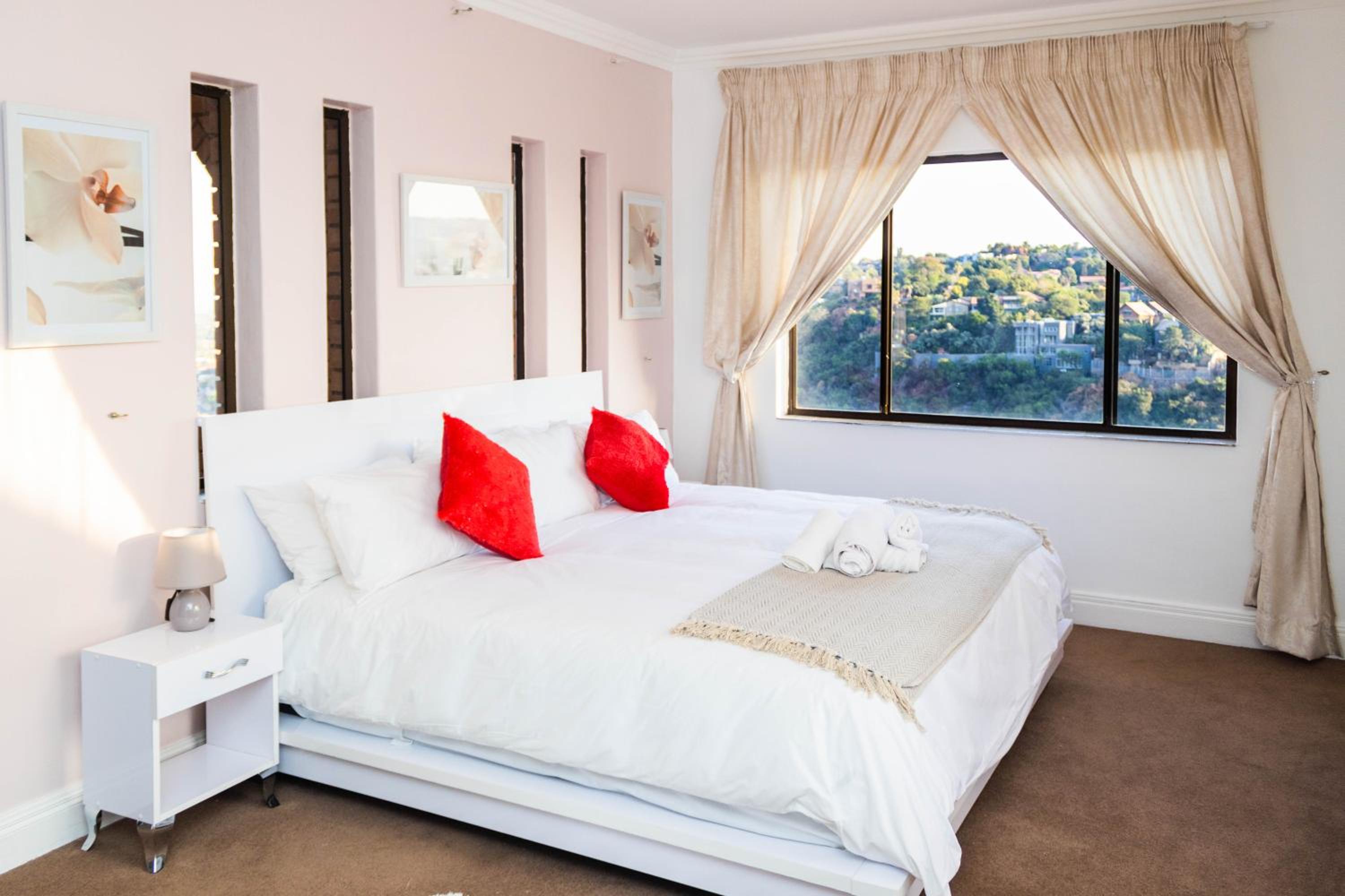 Heri Bed & Breakfast