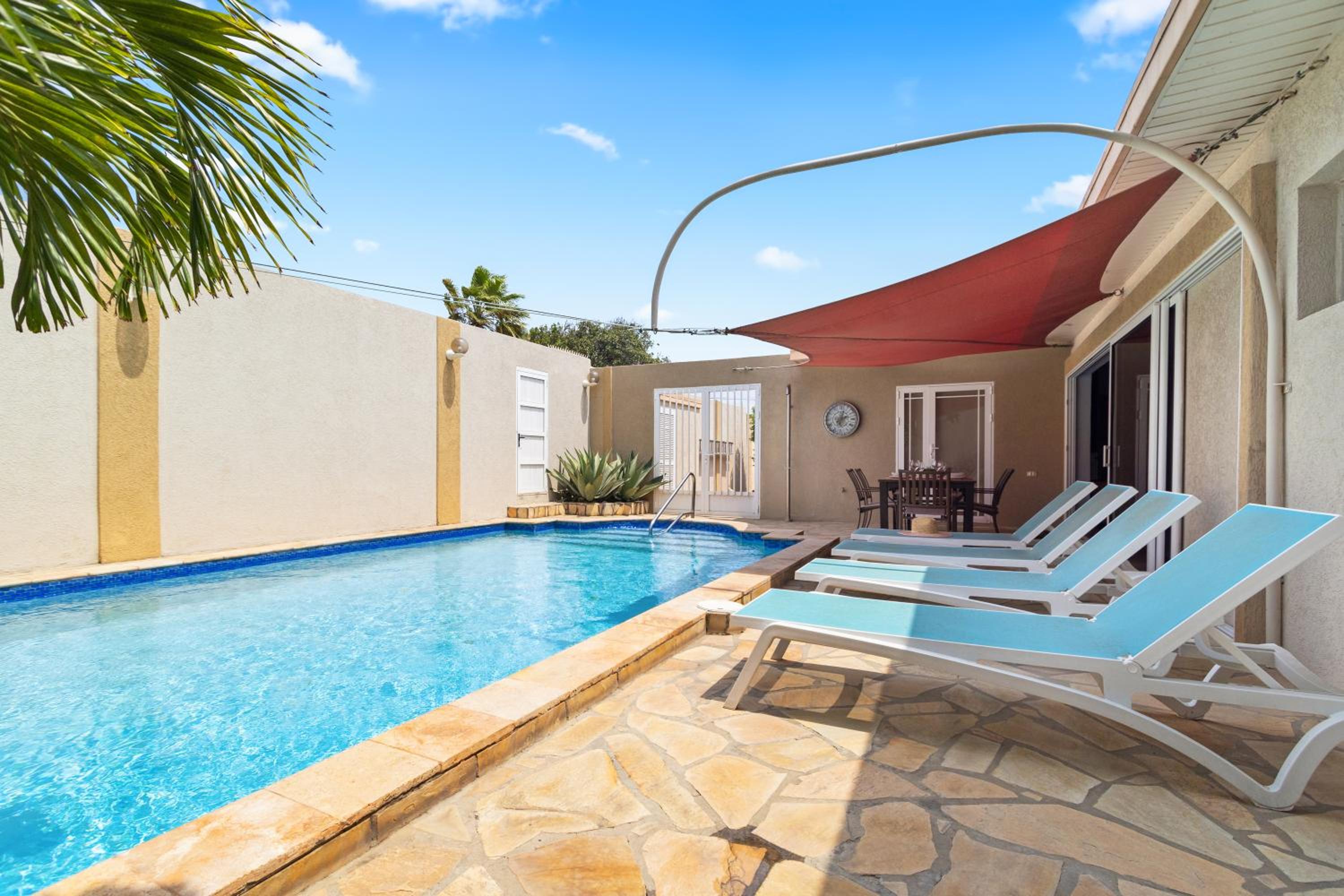LARGE Villa with VIEW Private Pool FREE Utilities view 3