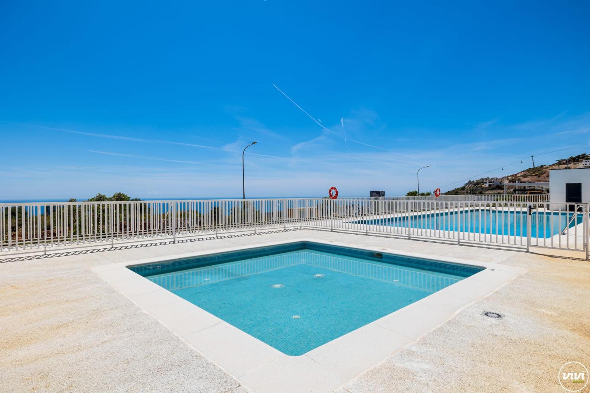 ViVi Homes - Santangelo Pool, Terrace & Sea View
