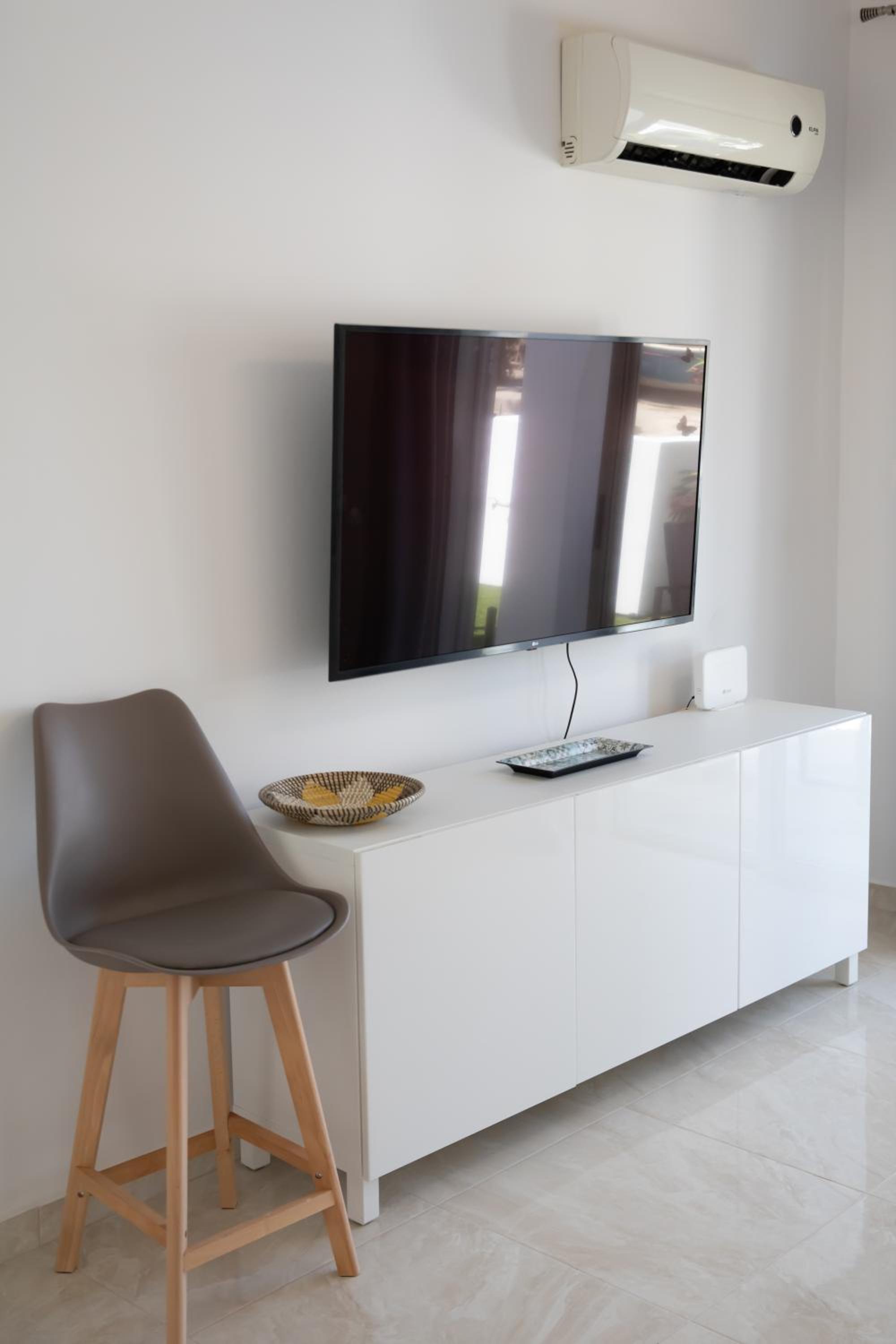 Taheli Riverside Townhouse in Tourist Area