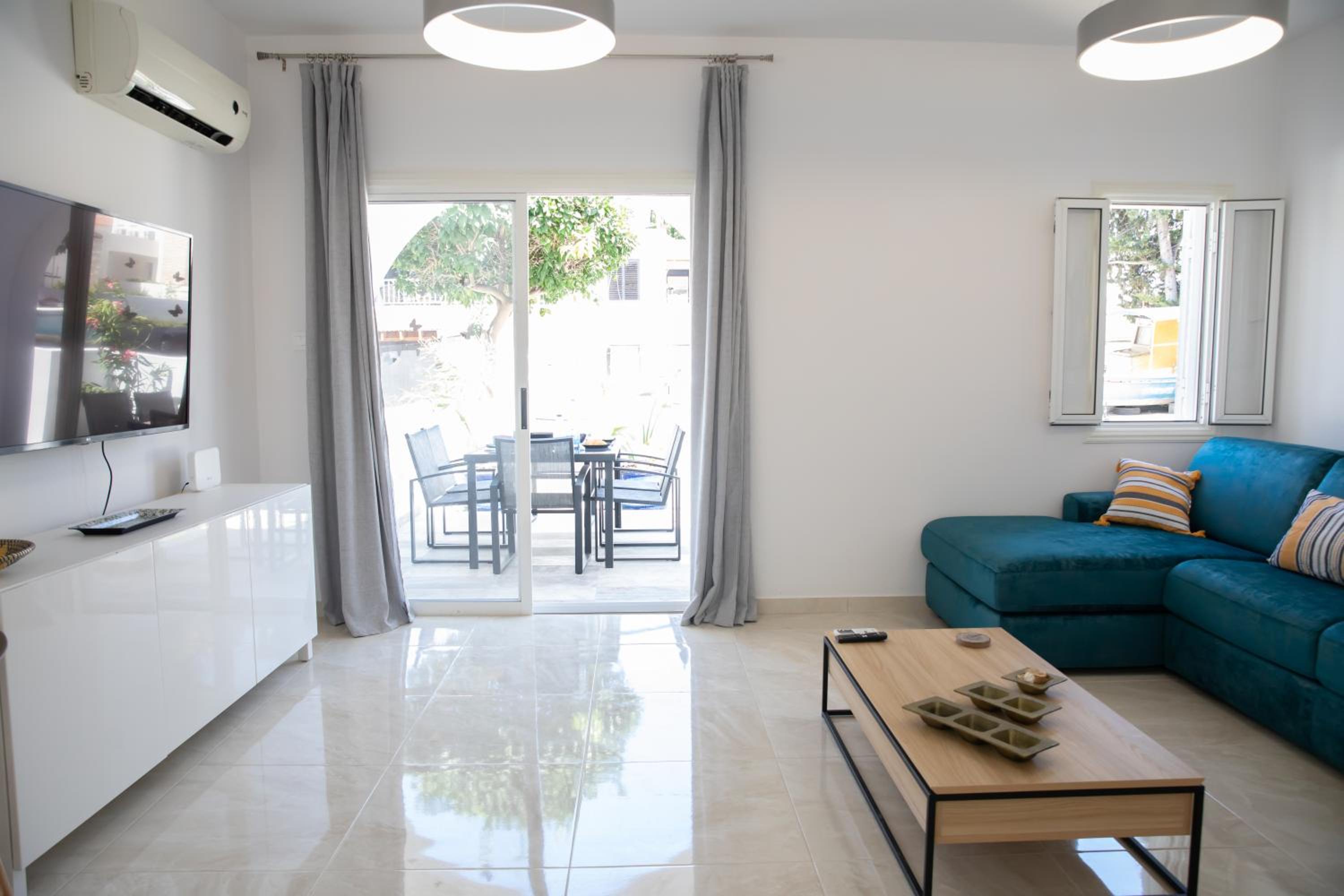 Taheli Riverside Townhouse in Tourist Area