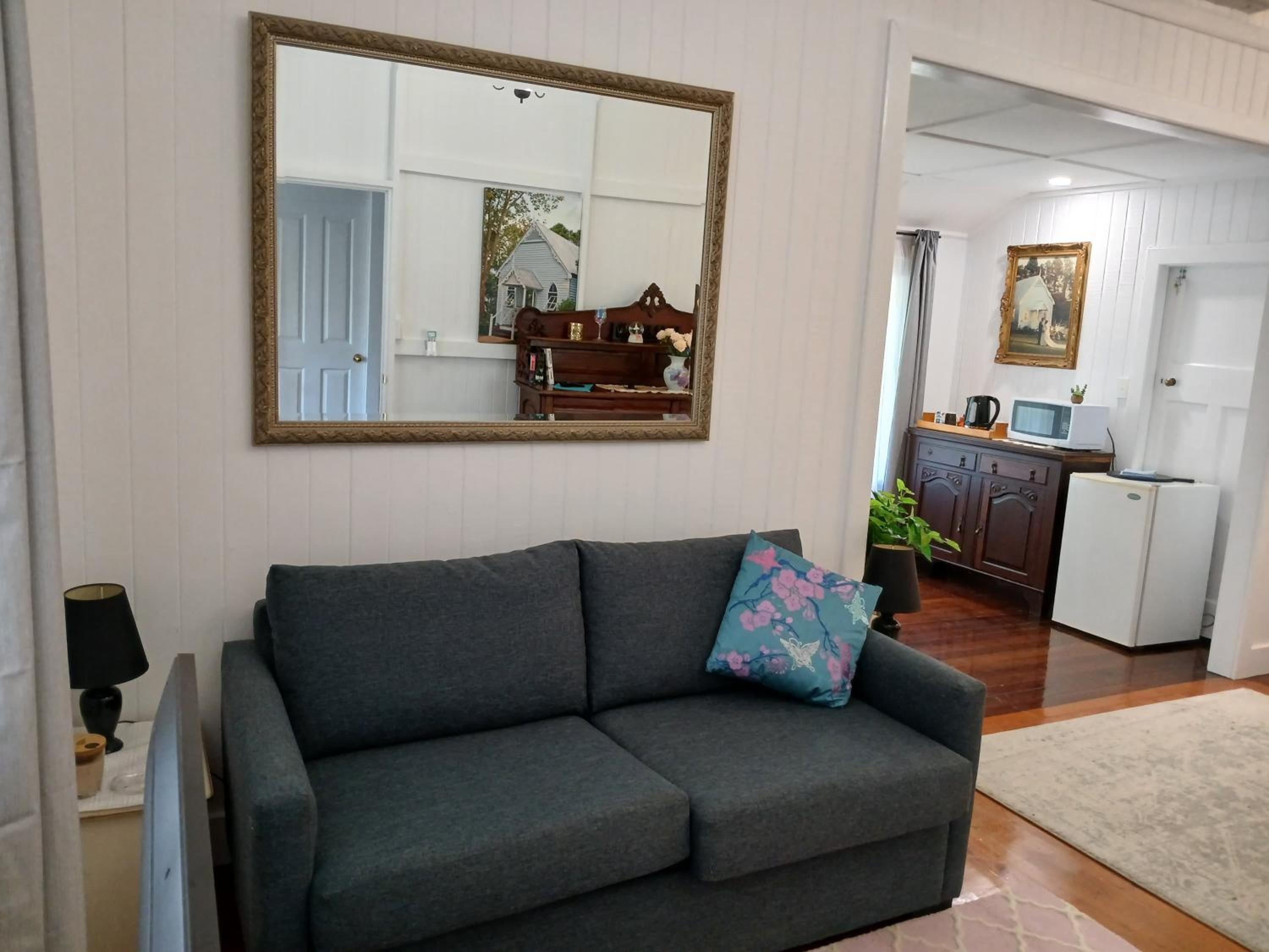 Memory Lane Accommodation