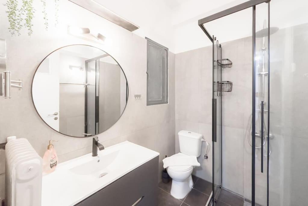 Spacious Urban Apt in the Heart of Athens
