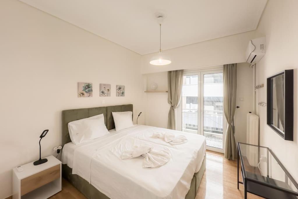 Spacious Urban Apt in the Heart of Athens