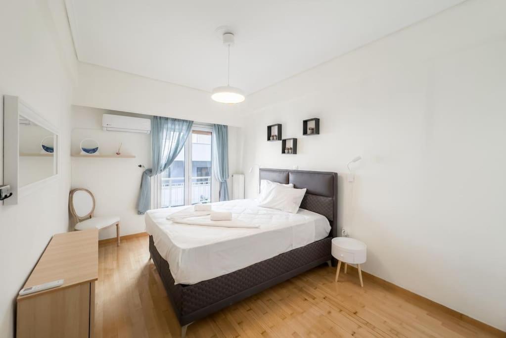 Spacious Urban Apt in the Heart of Athens