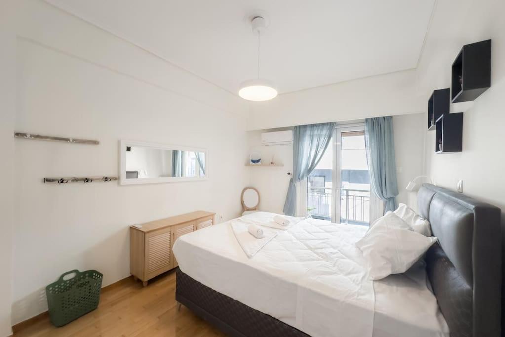 Spacious Urban Apt in the Heart of Athens