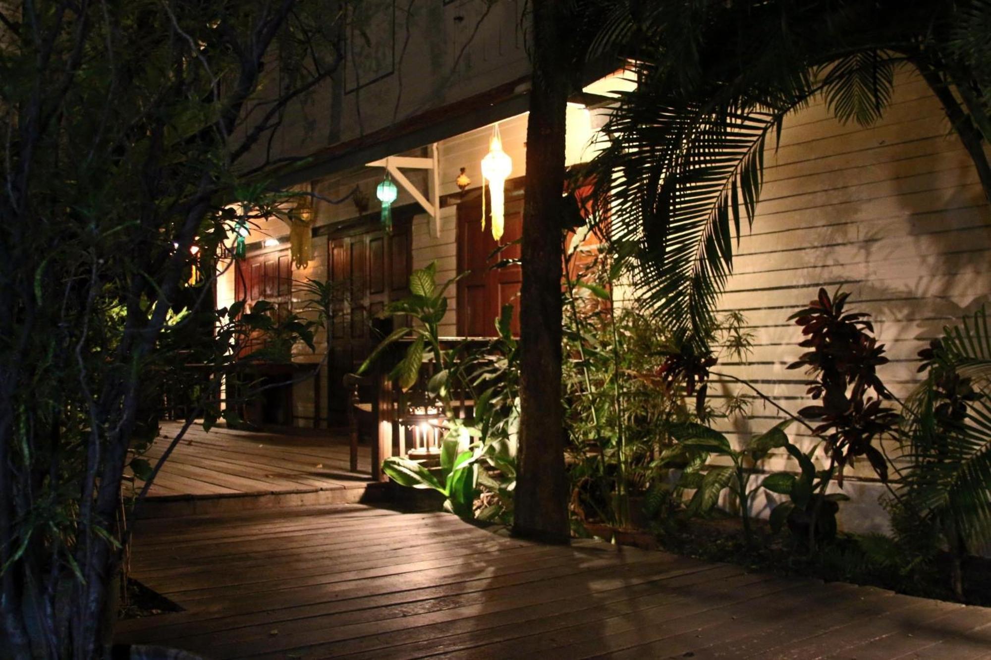 Photo 48