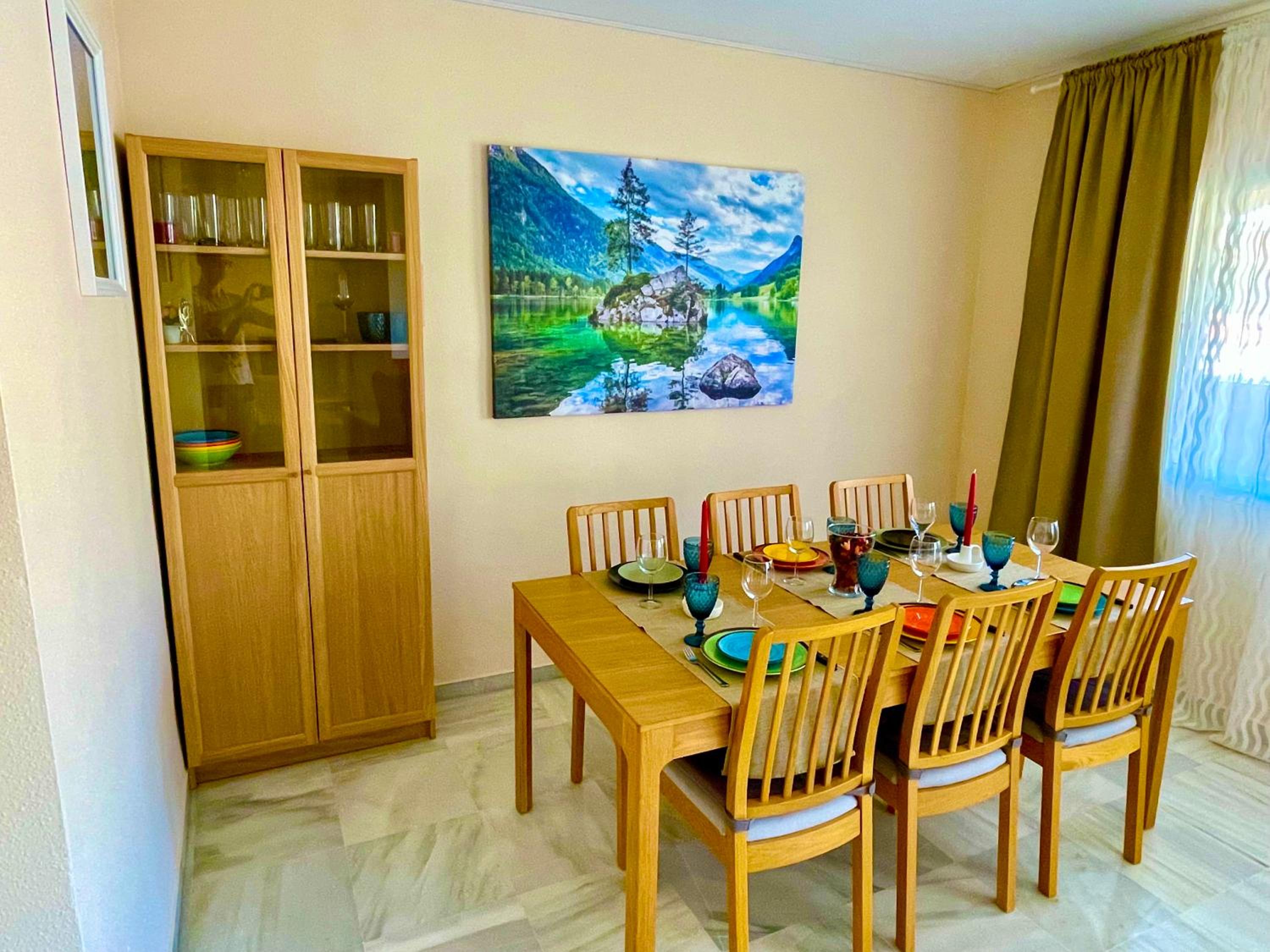Large apartment nearby the sea