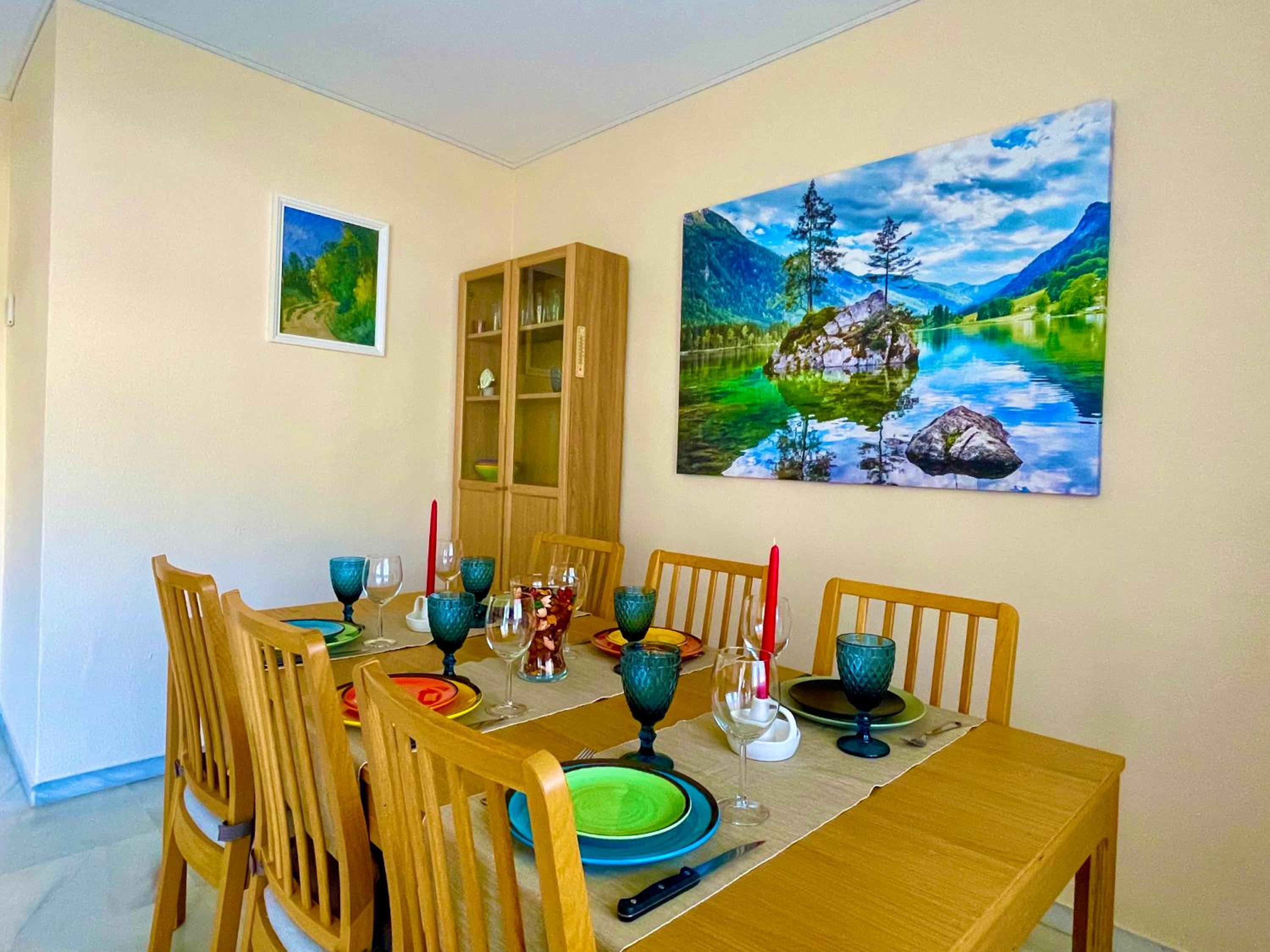 Large apartment nearby the sea
