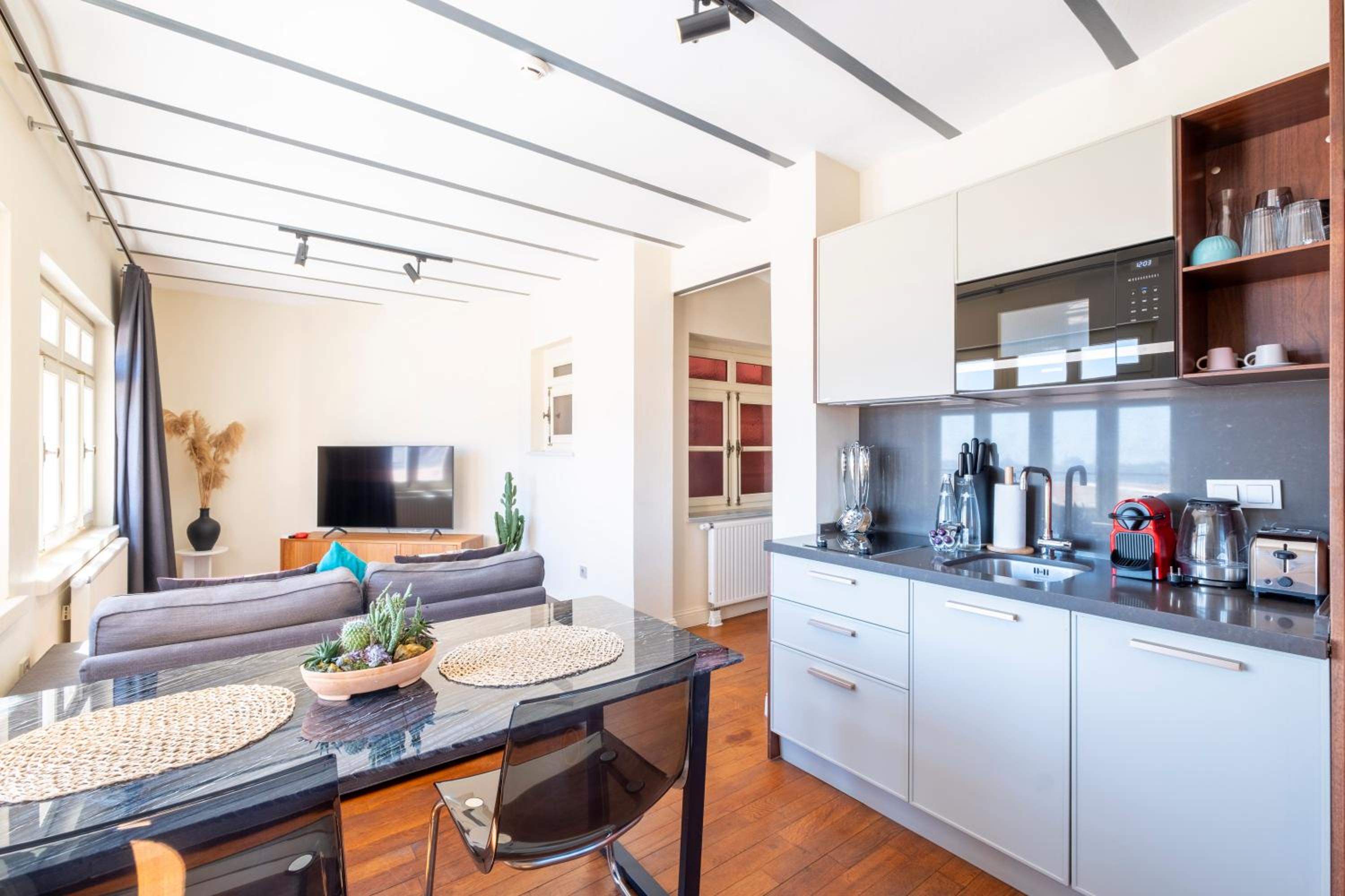 Homie Suites - Turna Residences in Cihangir