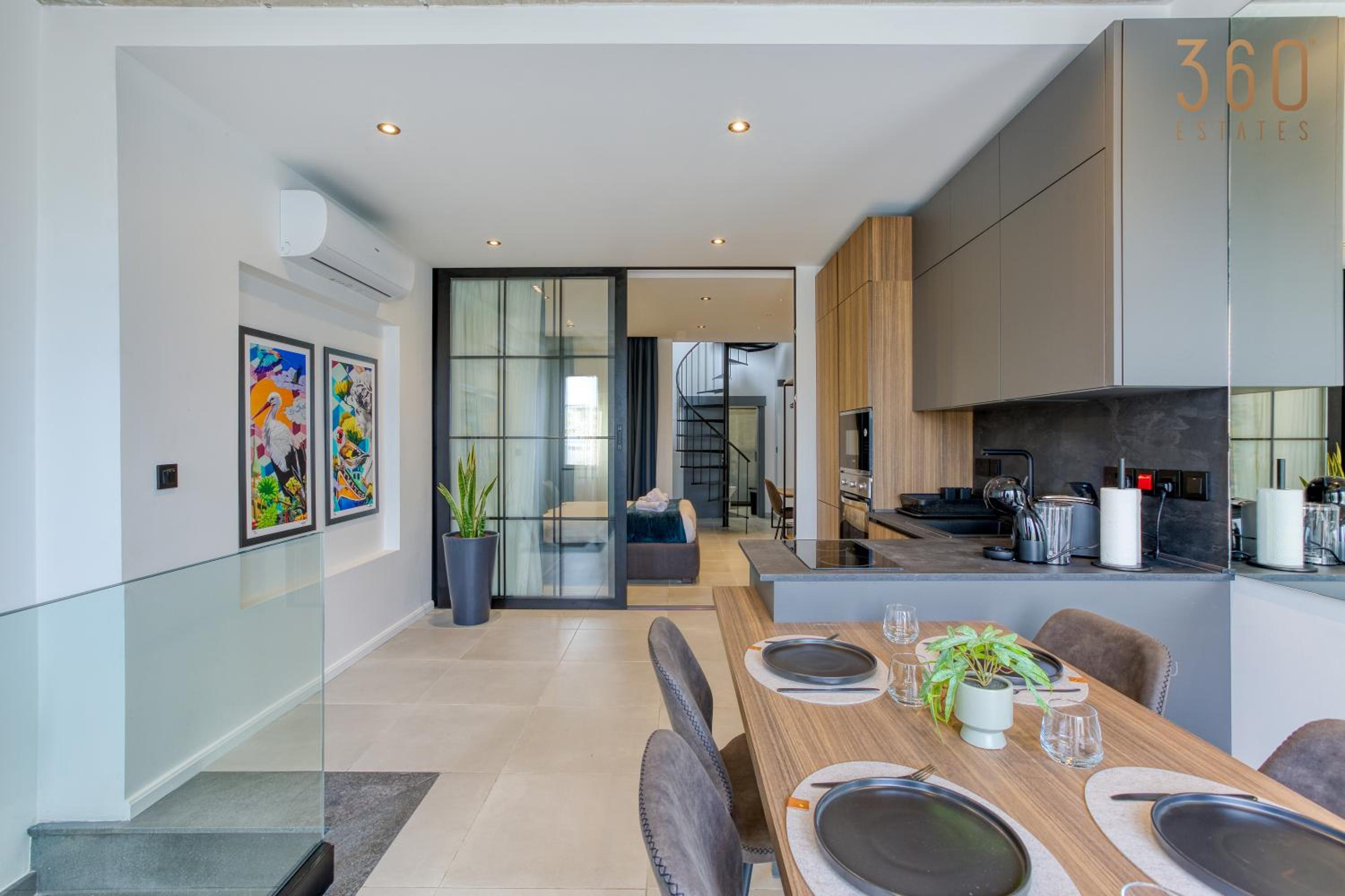 The ultimate luxury triplex home in Spinola Bay by 360 Estates photo 4