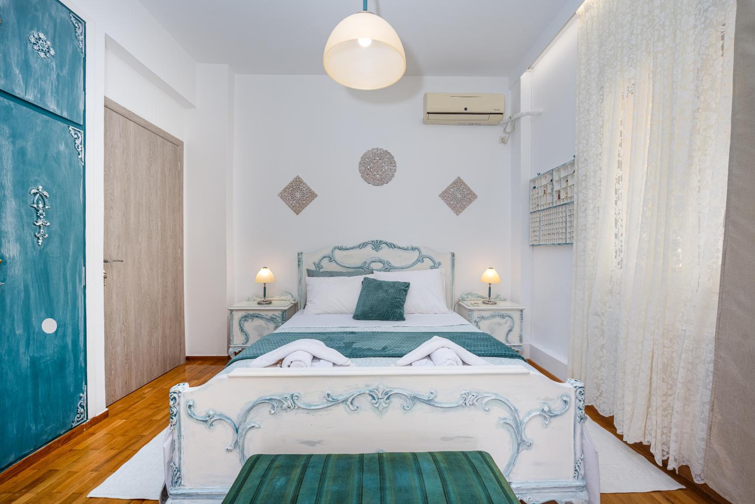 Athenian Oasis Near Athens Metro Mall photo 2