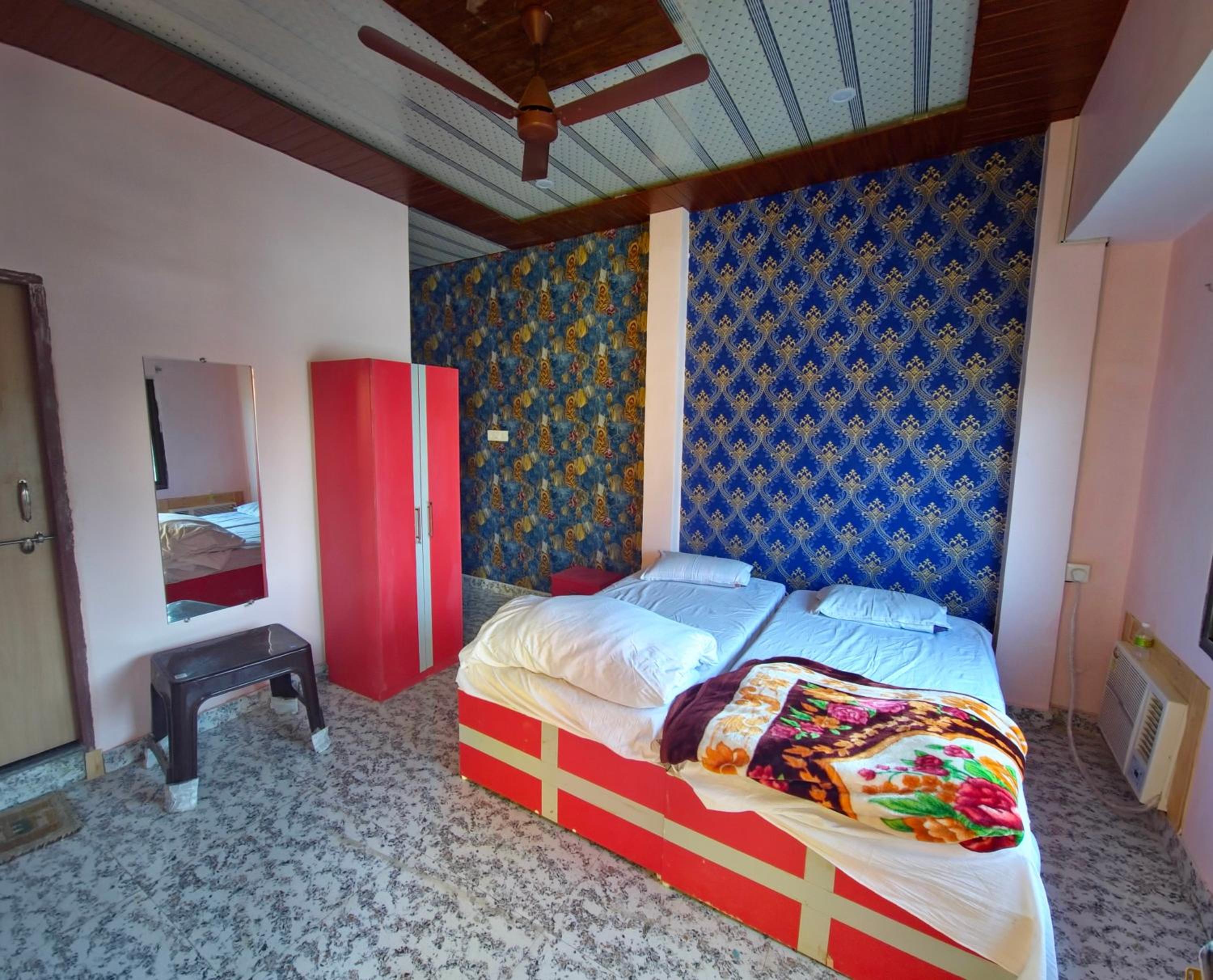 Hotel Kalika P Guest House