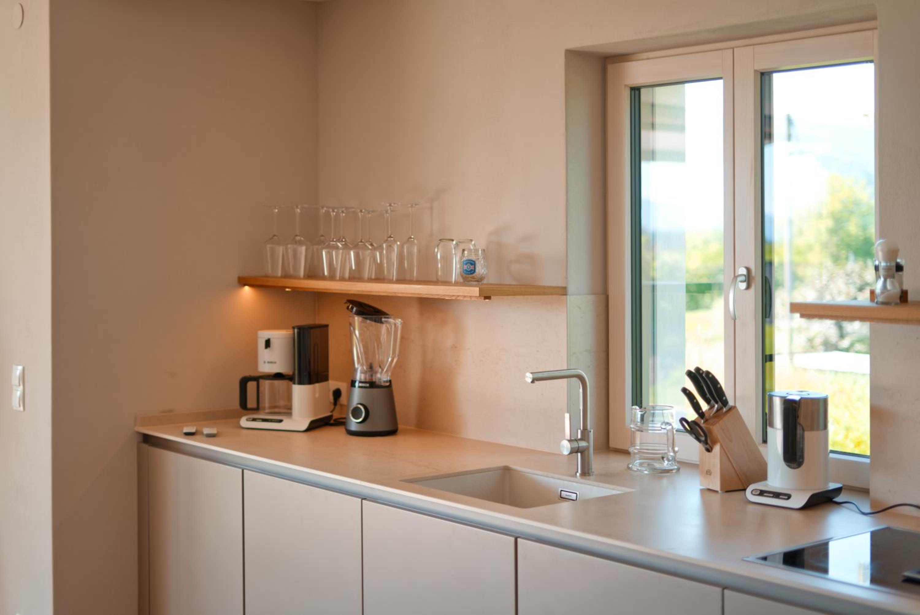 Stilvolles Ferienhaus Südsteiermark ruhige Lage top Aussicht & E-Ladestation