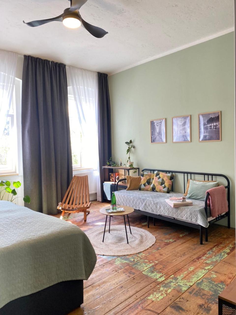 FOUR ROOMS Carlsbad Authentic
