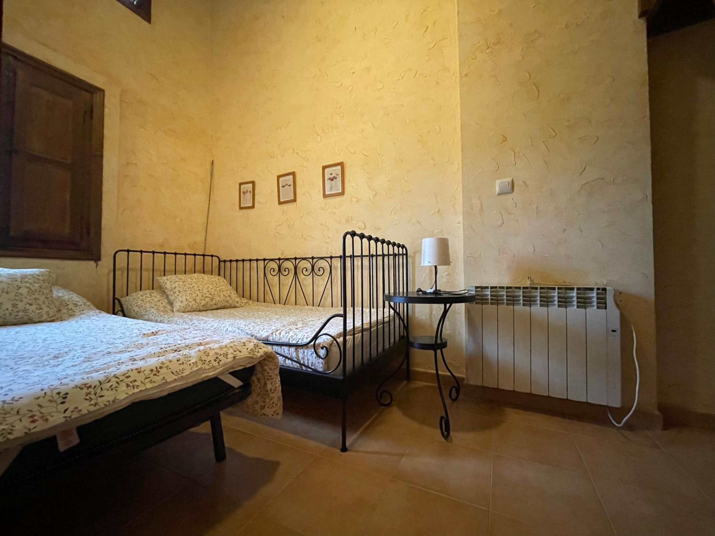 Casas Amarillas. Finca el Campillo