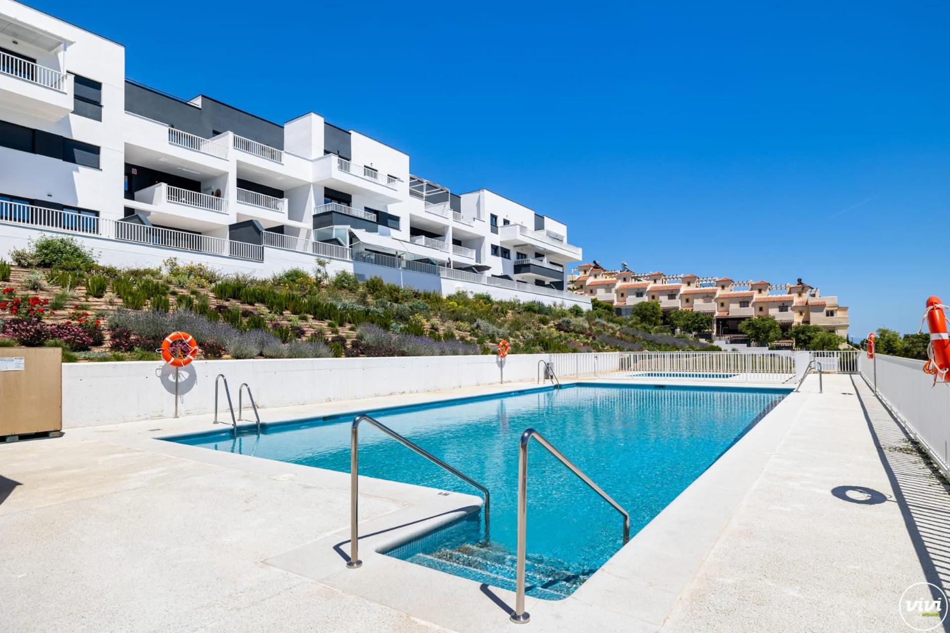 ViVi Homes - Santangelo Pool, Terrace & Sea View