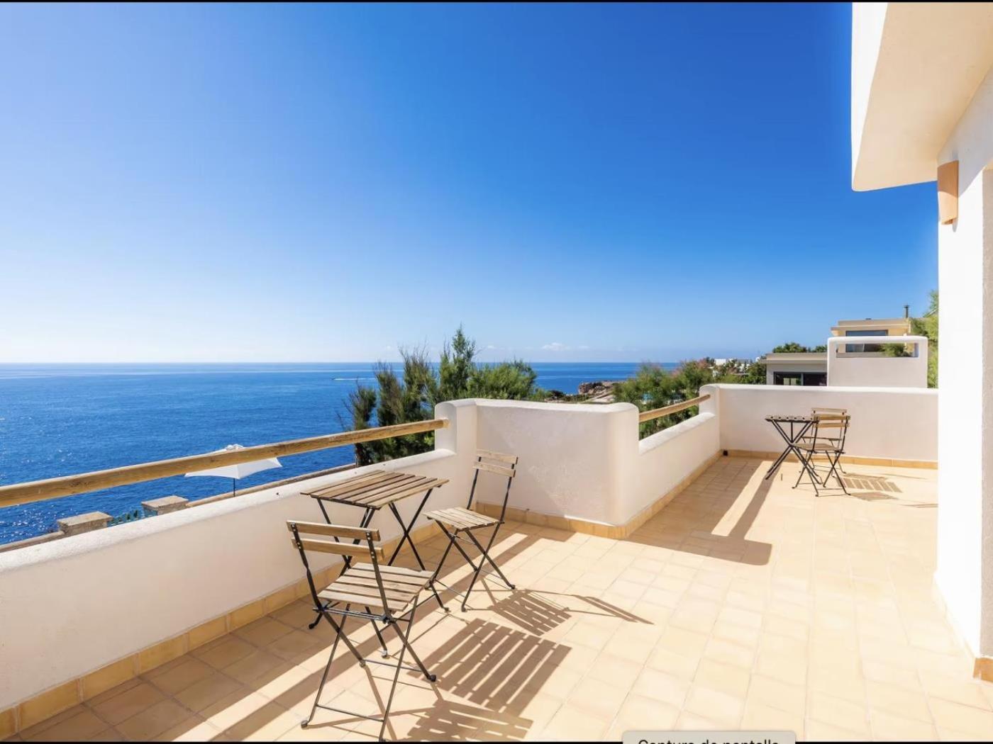 Domus Alba A view 2