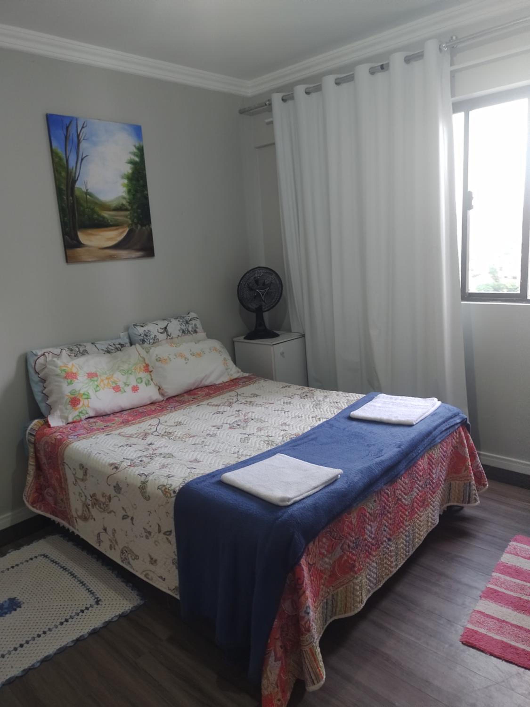 Quarto com banheiro privativo