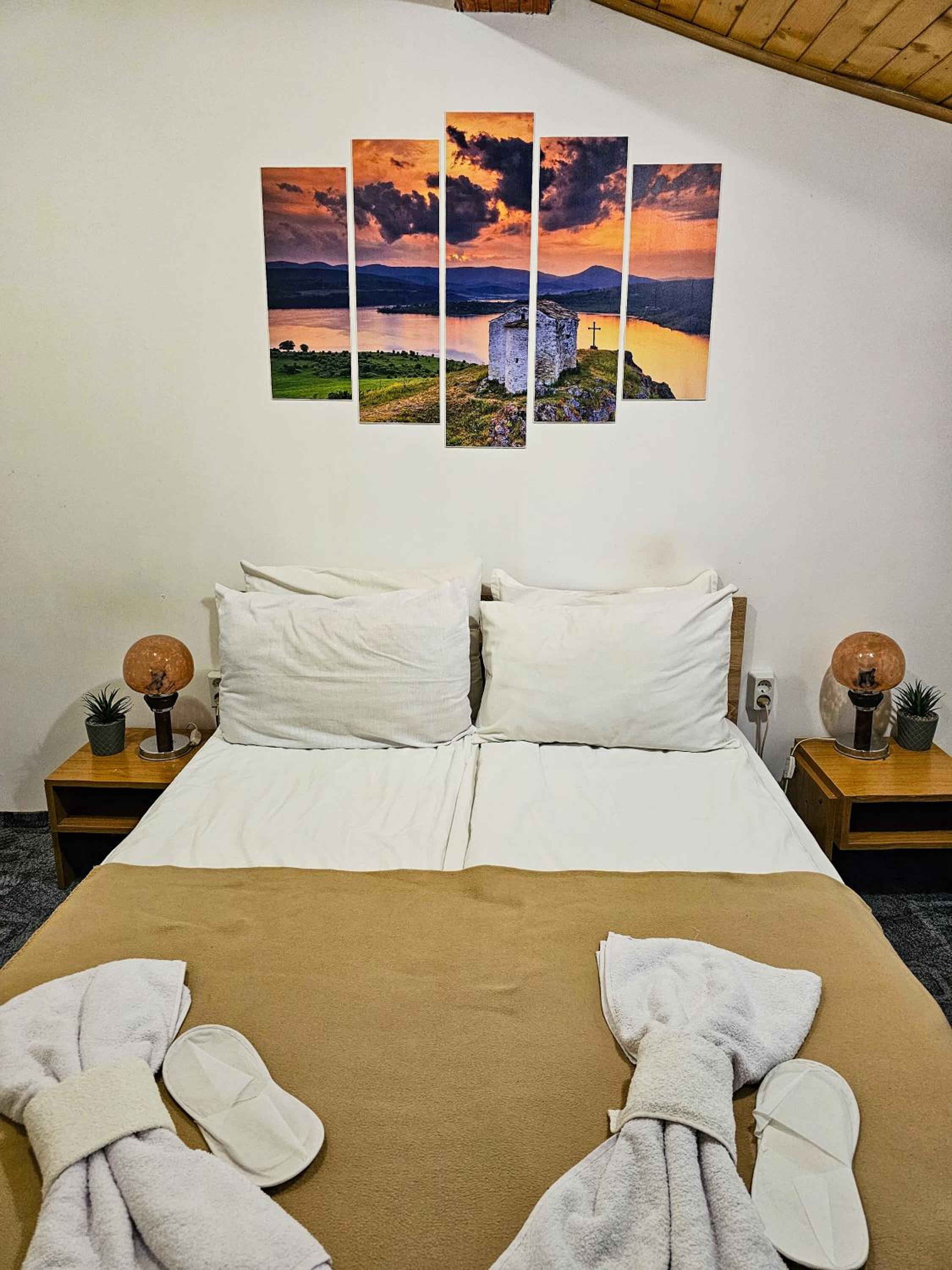 Guest Rooms- KLEPALSKI House