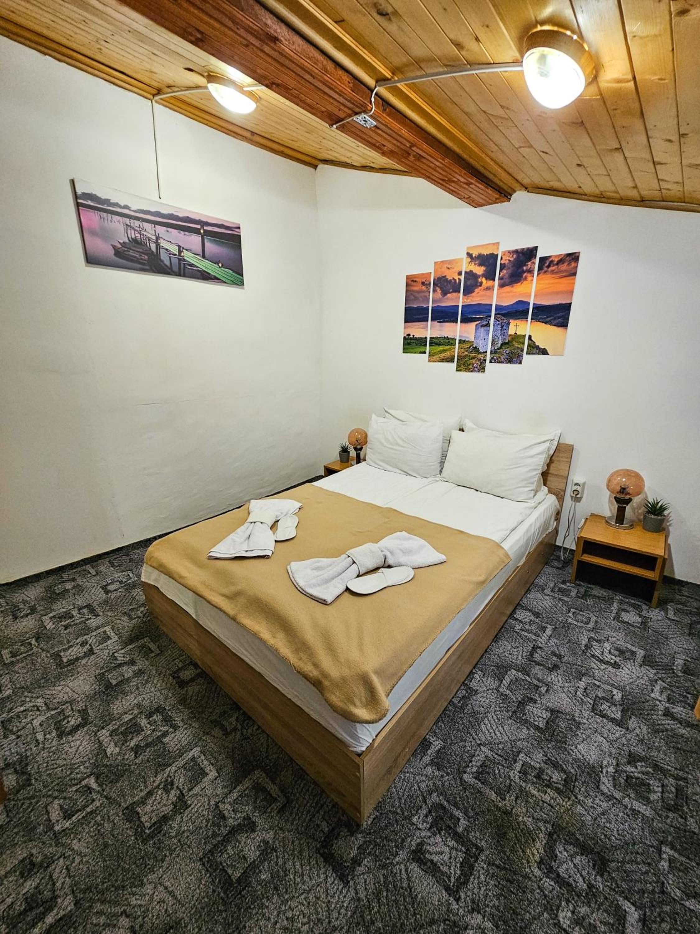 Guest Rooms- KLEPALSKI House