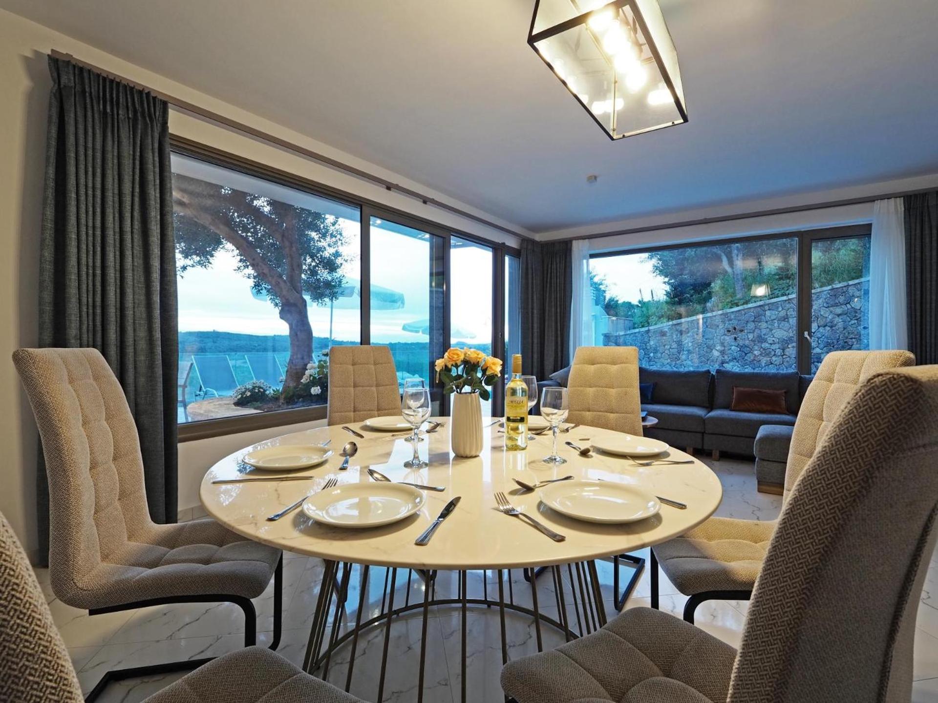 Fundana by Vintage Travel photo 3