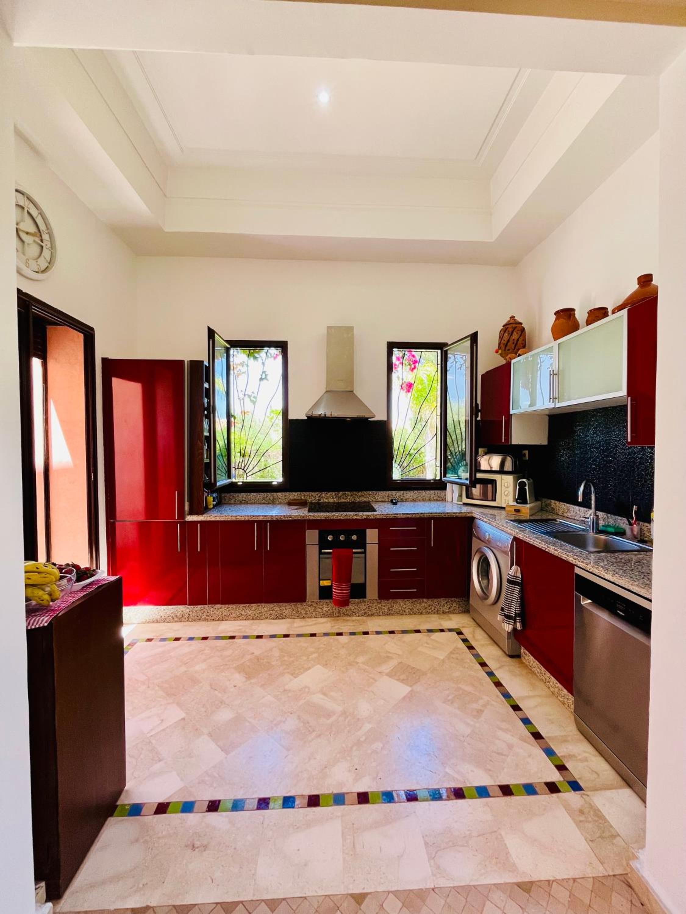 Entire villa with private pool in Marrakech view 5