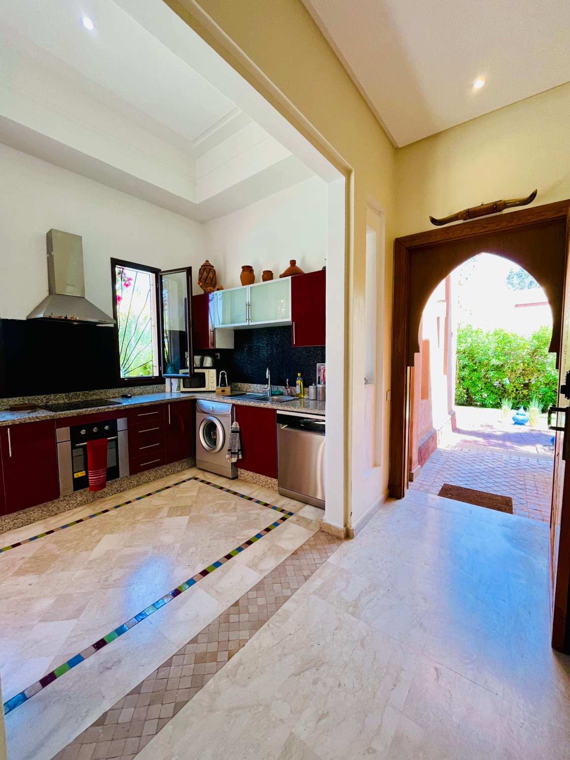 Entire villa with private pool in Marrakech view 3