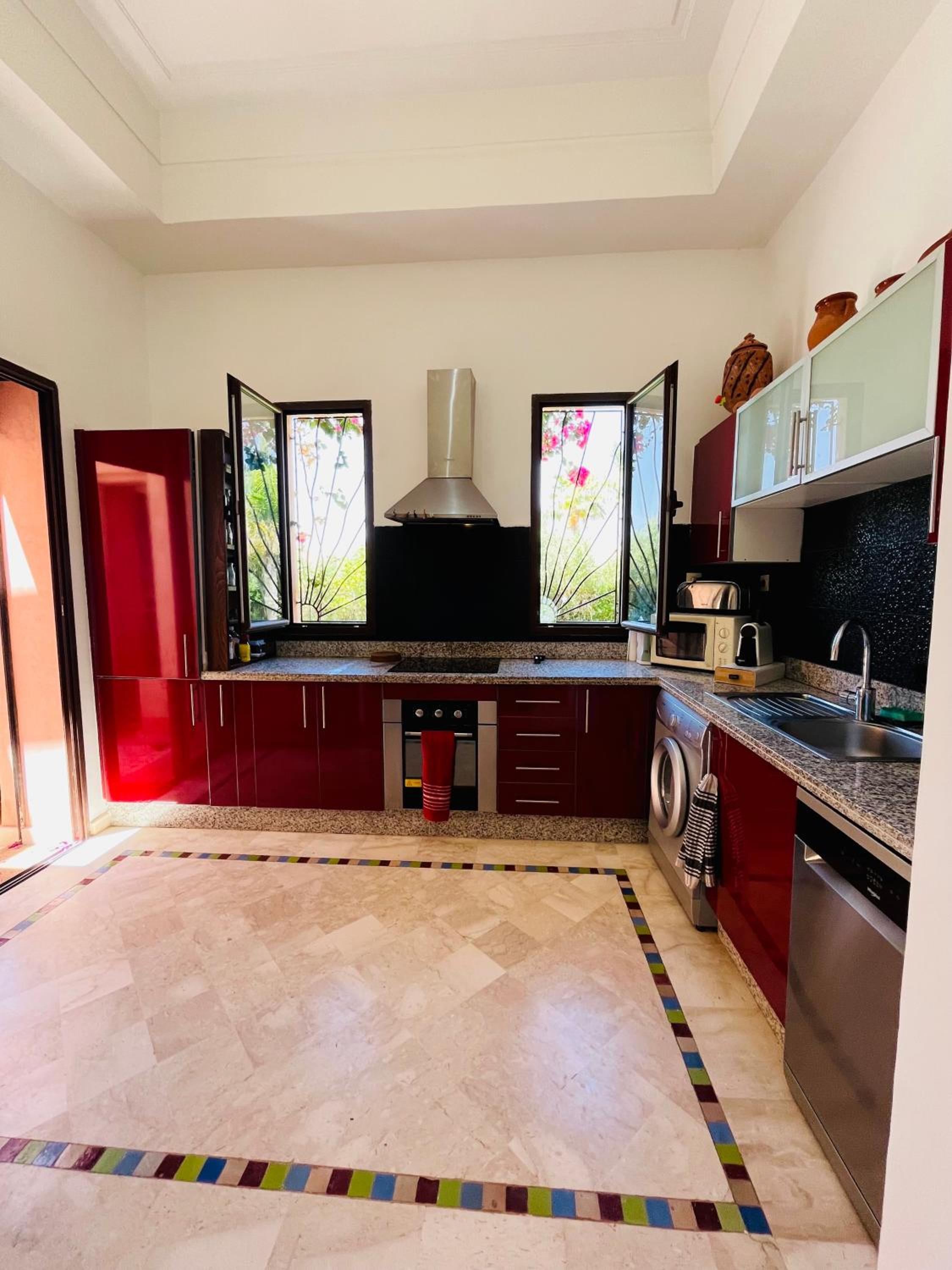 Entire villa with private pool in Marrakech view 4