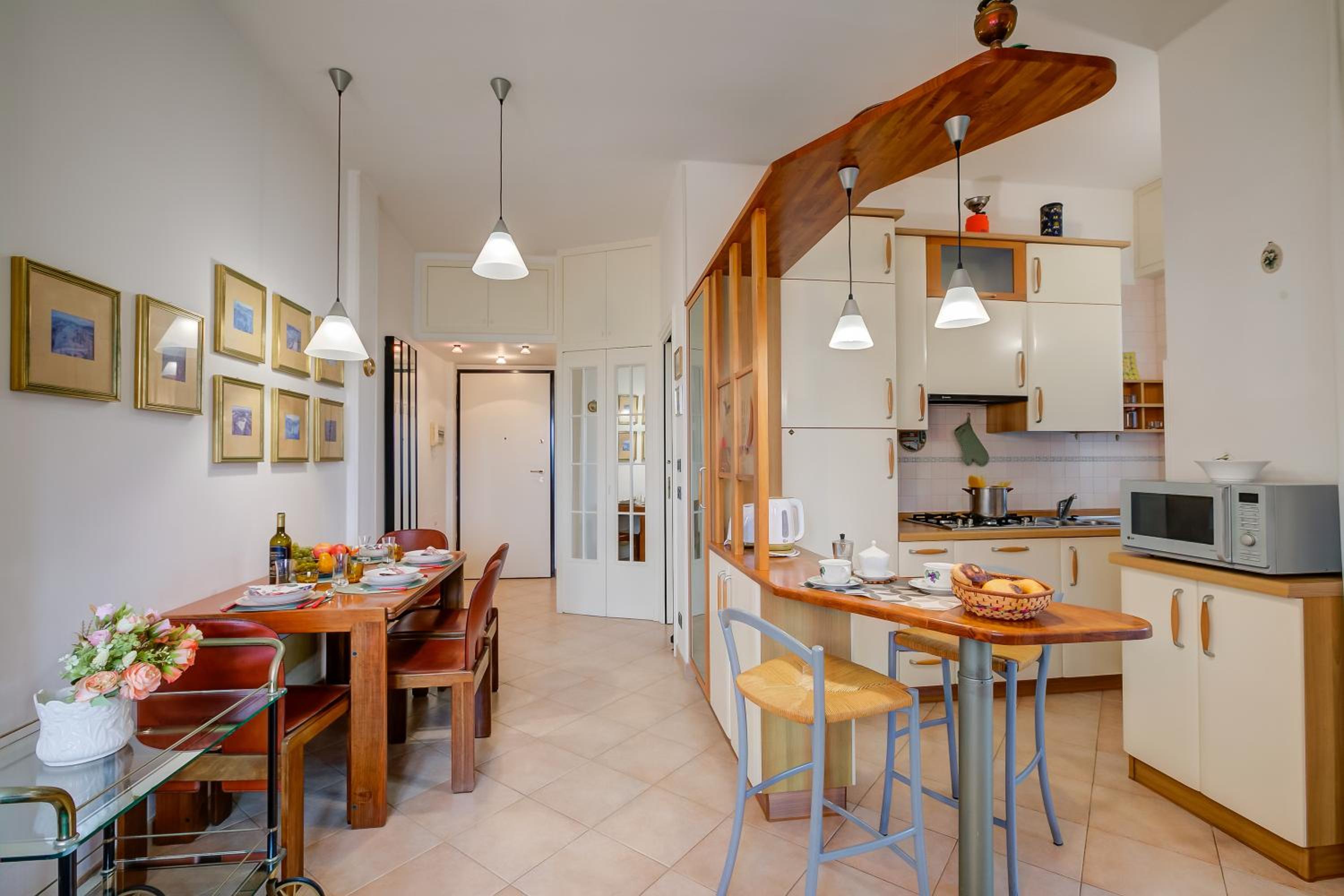 Gabri By The Sea - Happy Rentals view 2