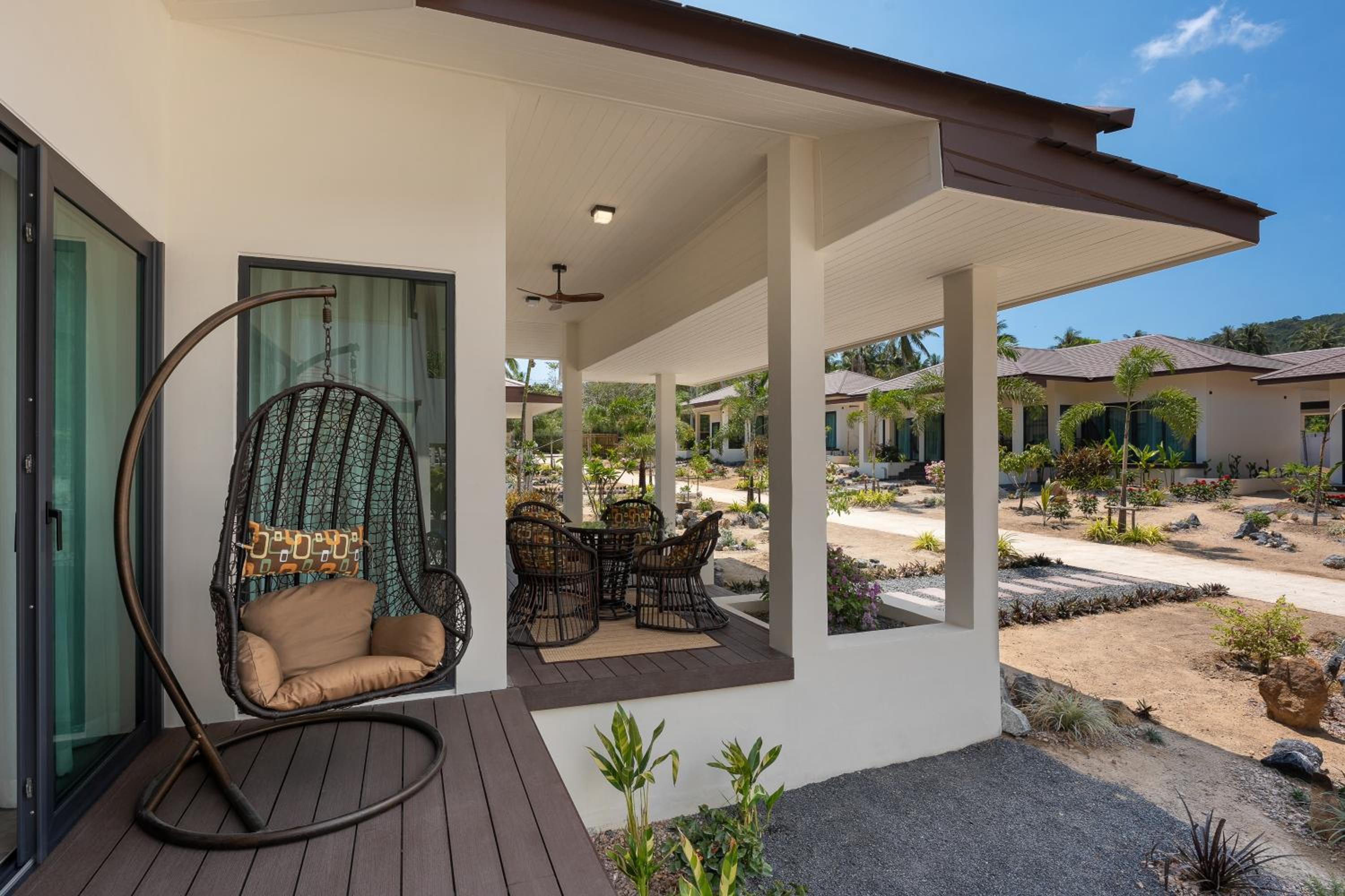 SHI Phangan Villas