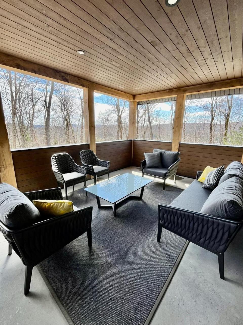 The Chic Shack - Golf, Ski, SPA