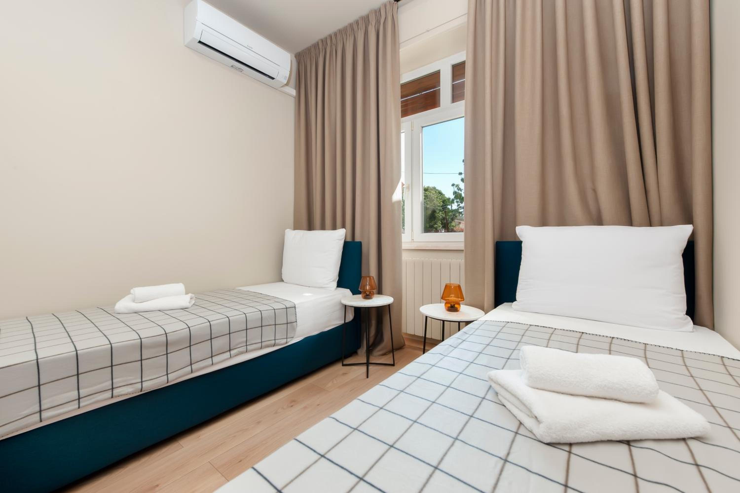 Holiday Home Istarska, private garden and hot tub