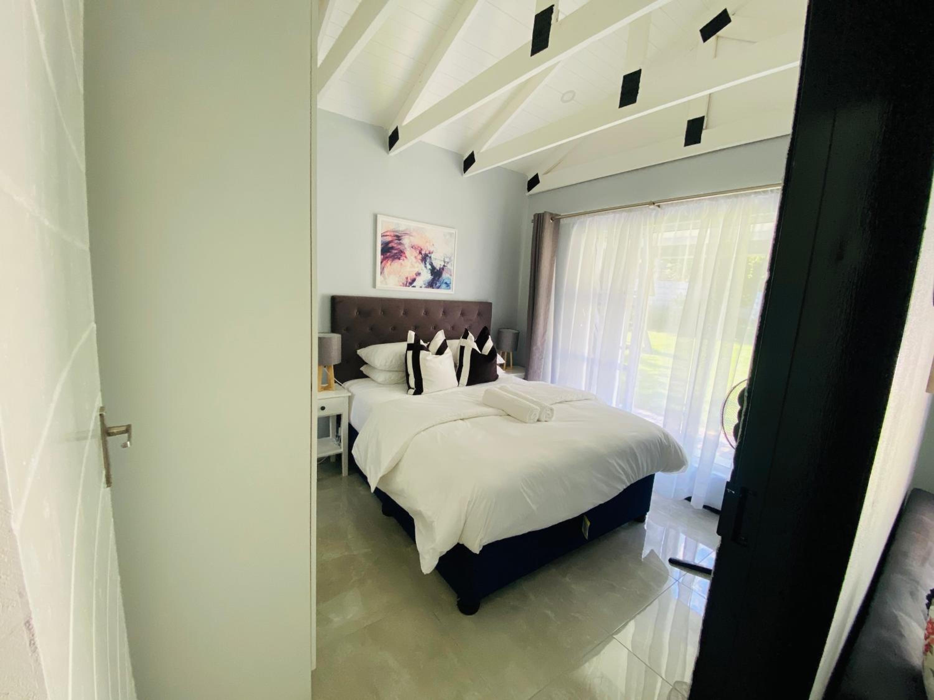 Cozy Guest Suite 2-with back up power view 5