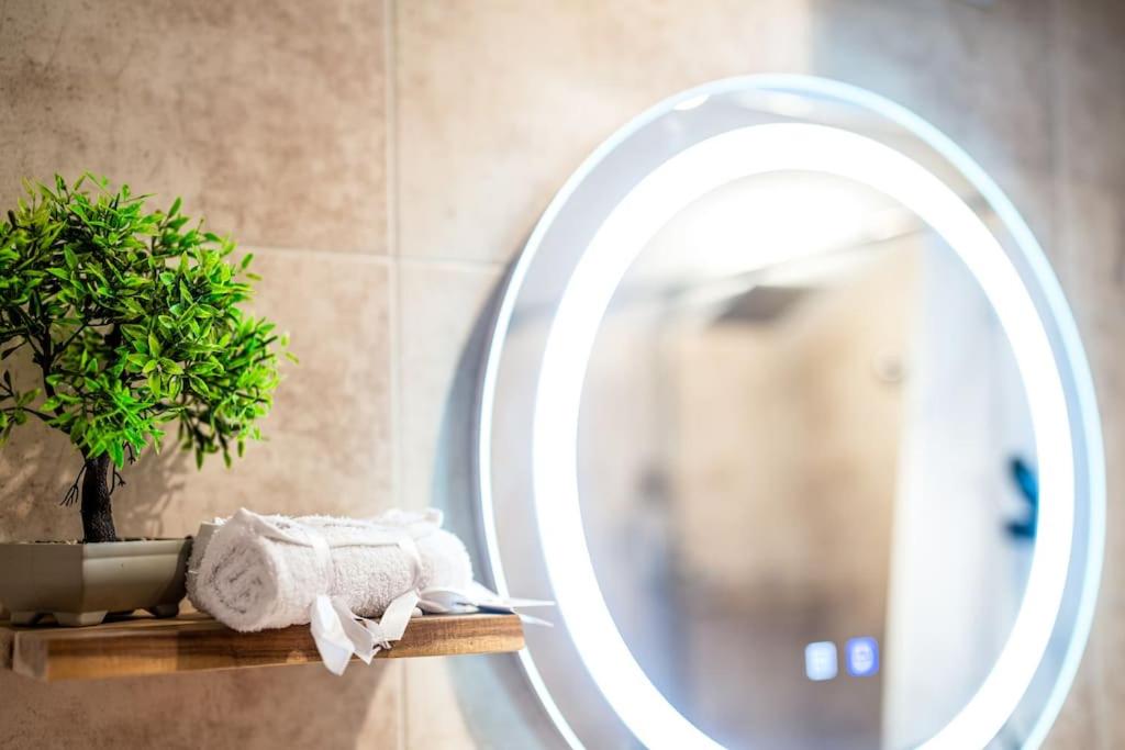 Private cozy at Alpin Lodge Studio + SPA Complex