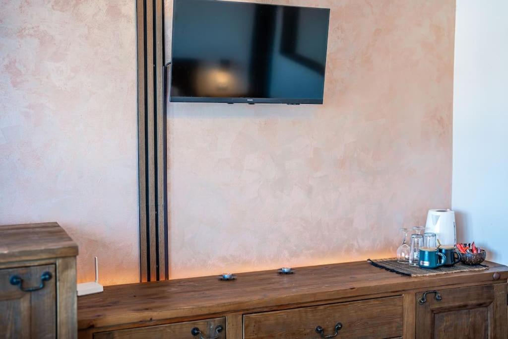Private cozy at Alpin Lodge Studio + SPA Complex