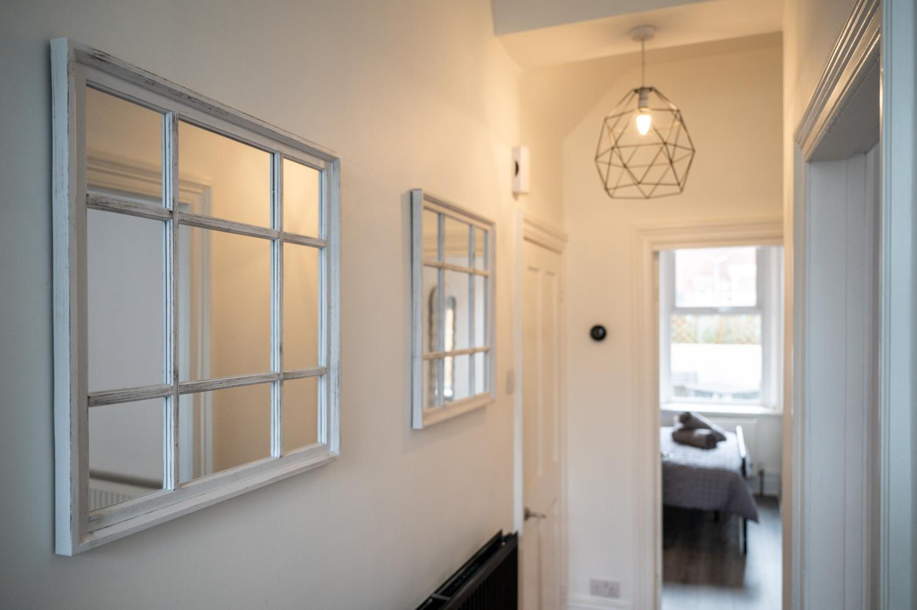 Whitley Haven, Luxury Seaside Apartment view 3