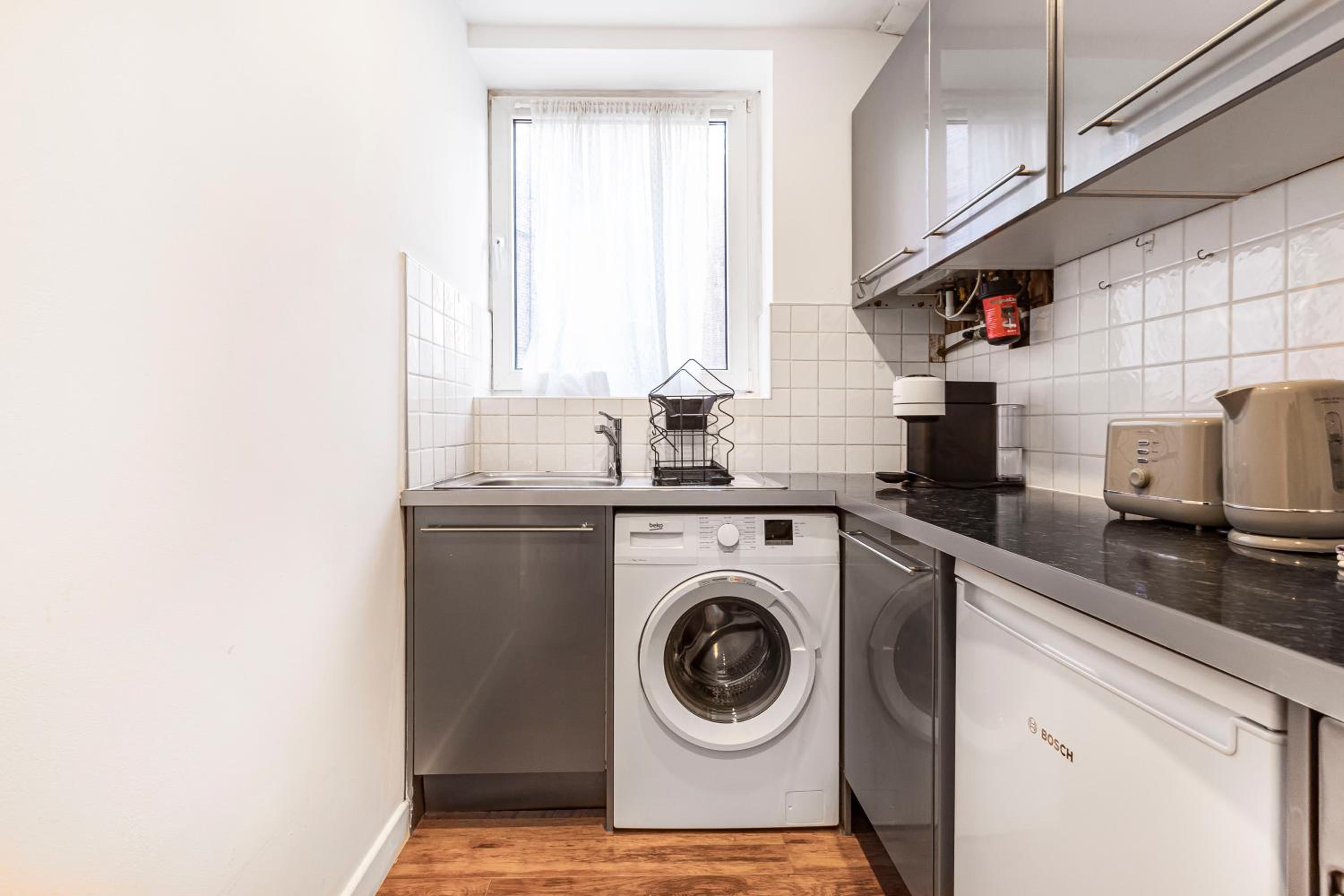 Central London Beautiful 2bed