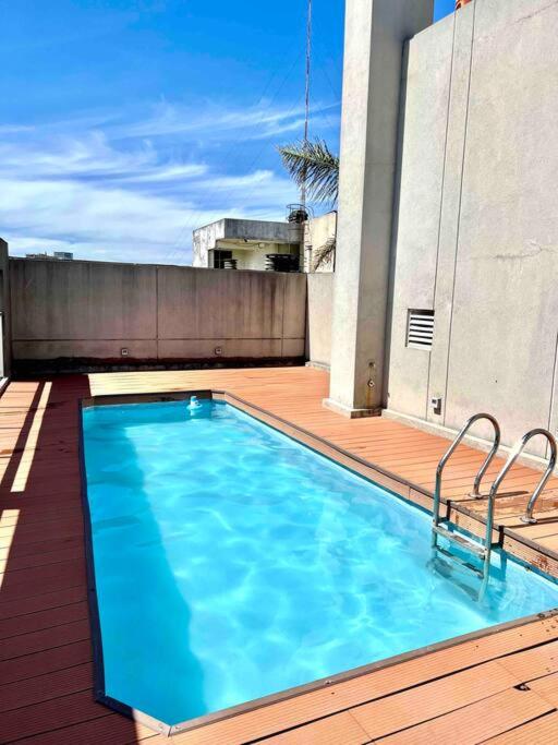TANGO Estudio, piscina y gym