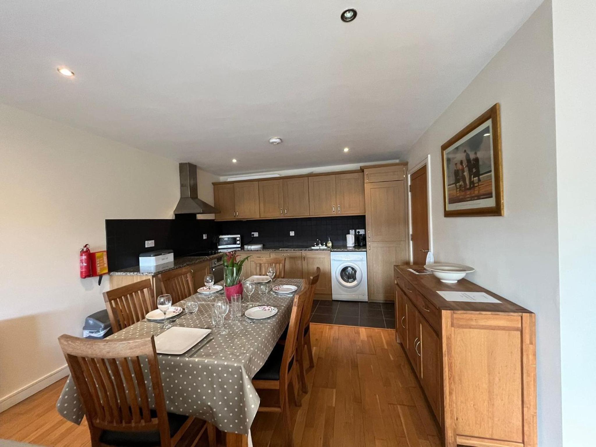 5 Courthouse Square Clifden view 2