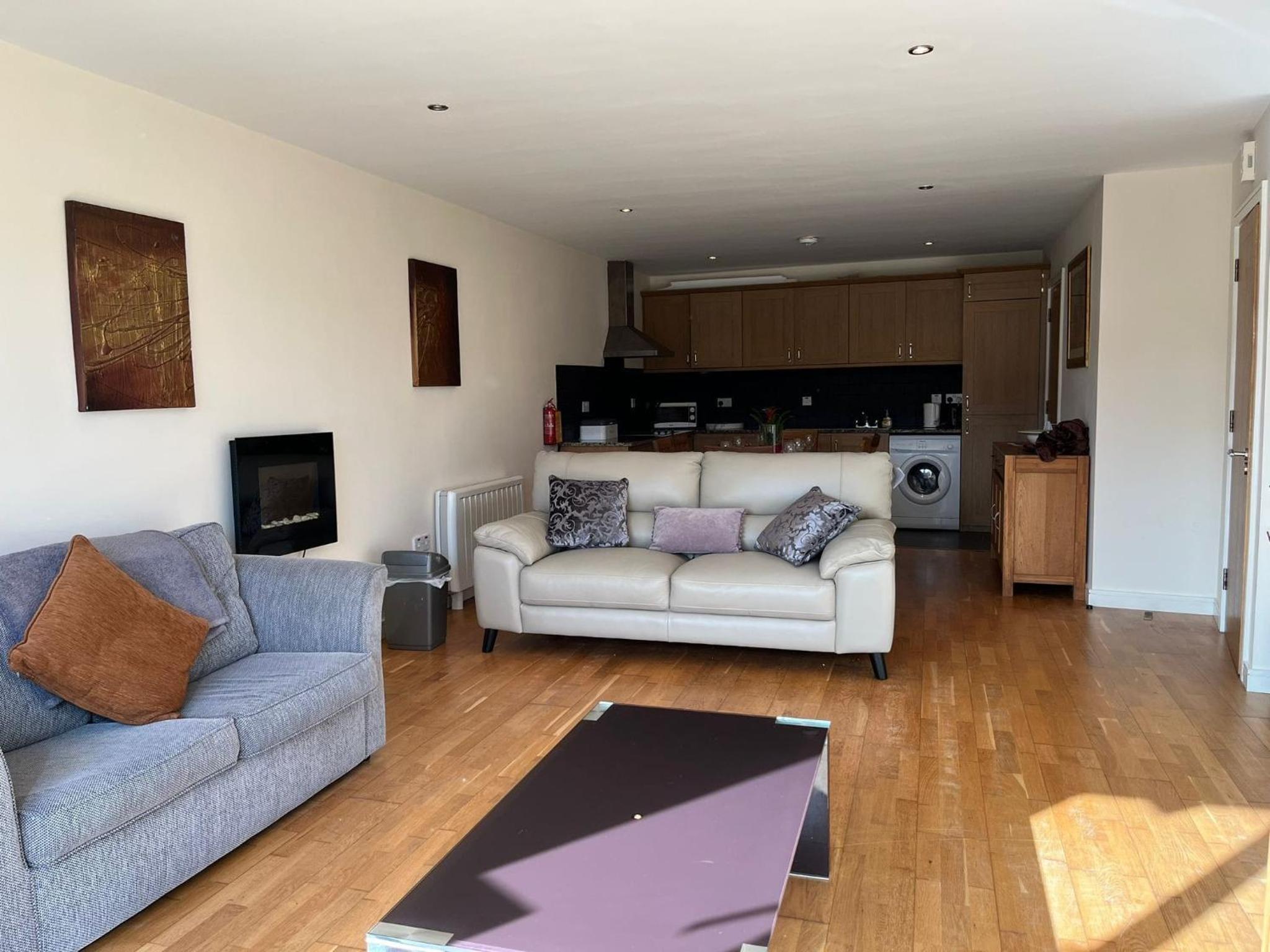 5 Courthouse Square Clifden view 3