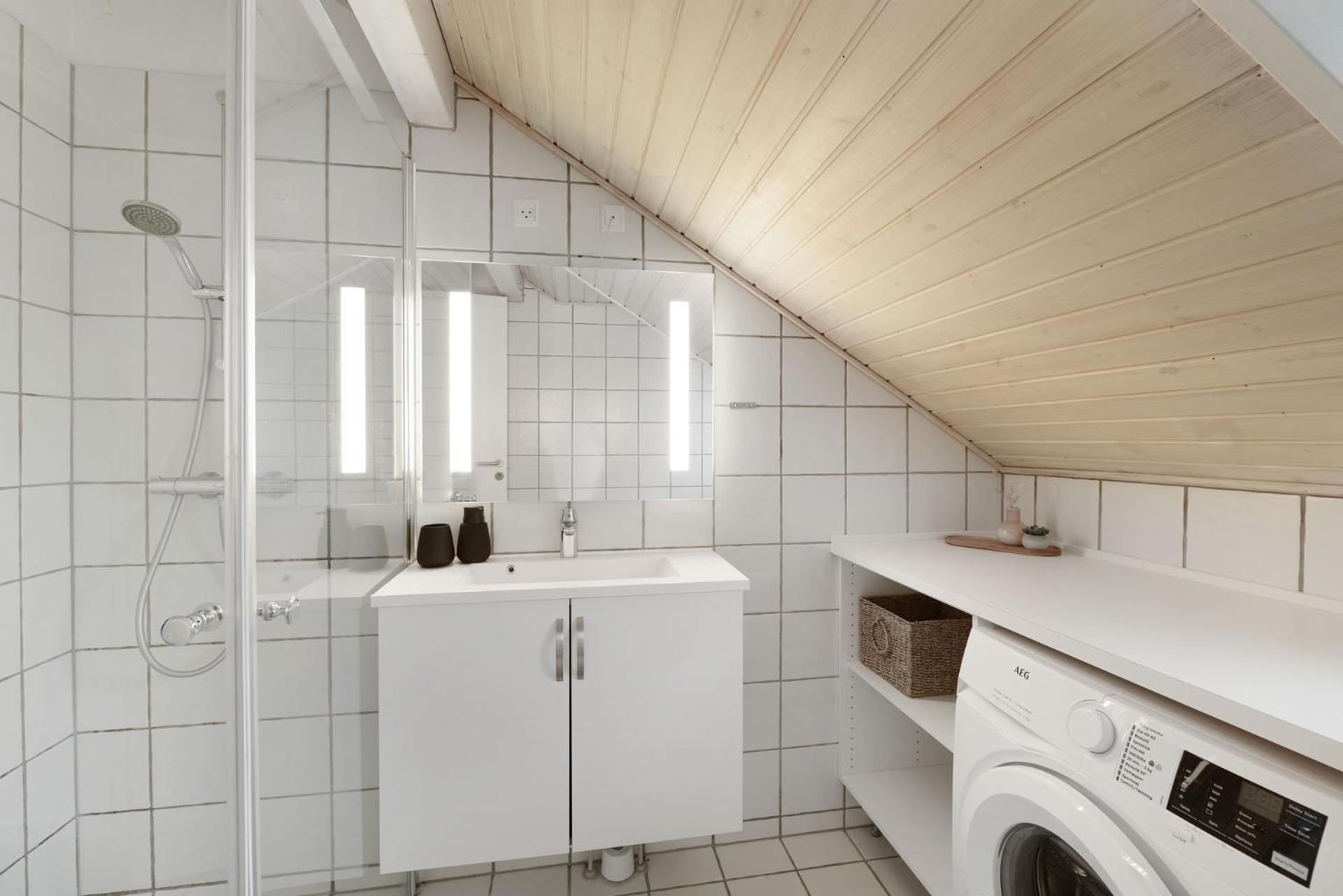Lovely holiday home in Rømø with access to pool view 2