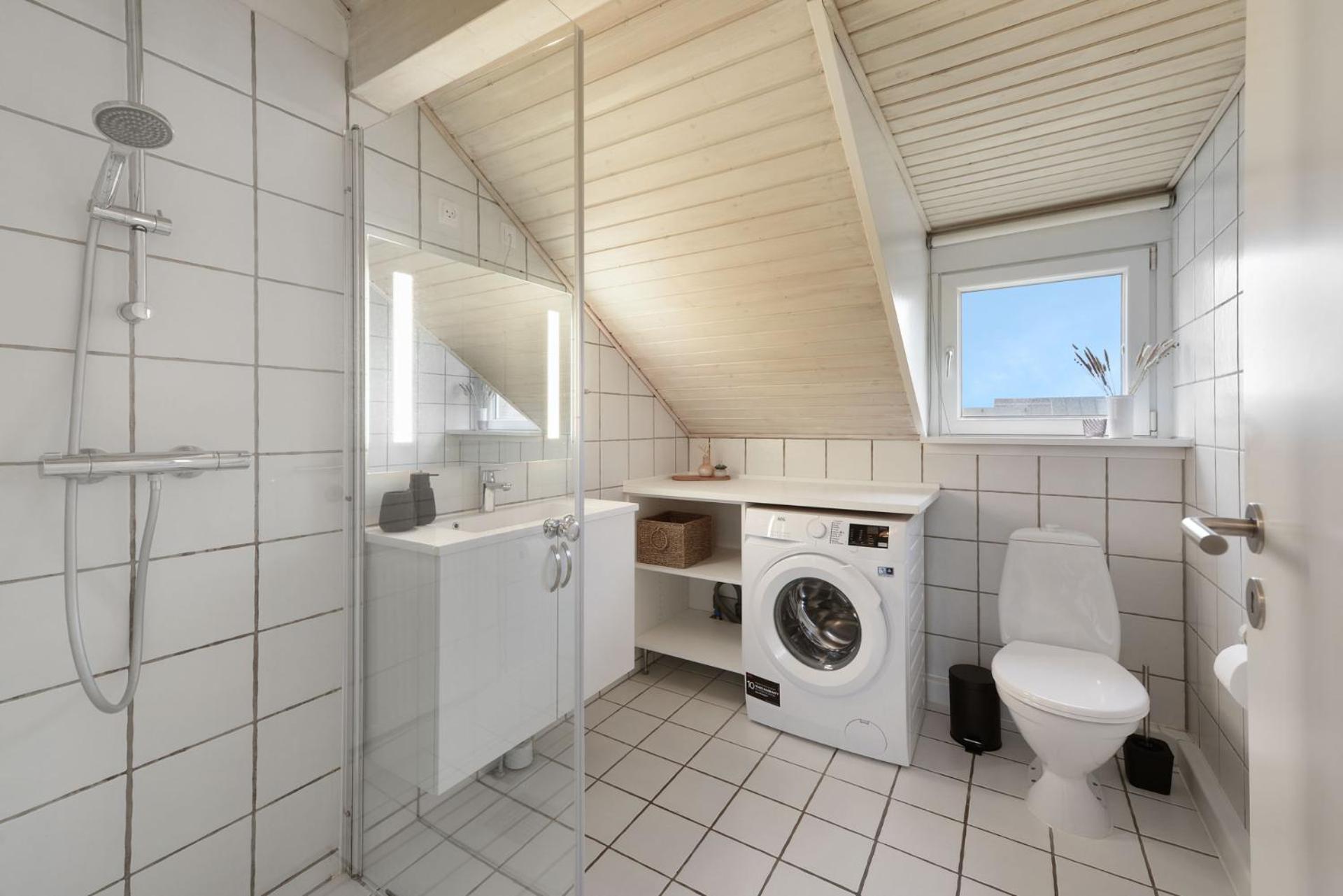 Lovely holiday home in Rømø with access to pool view 3
