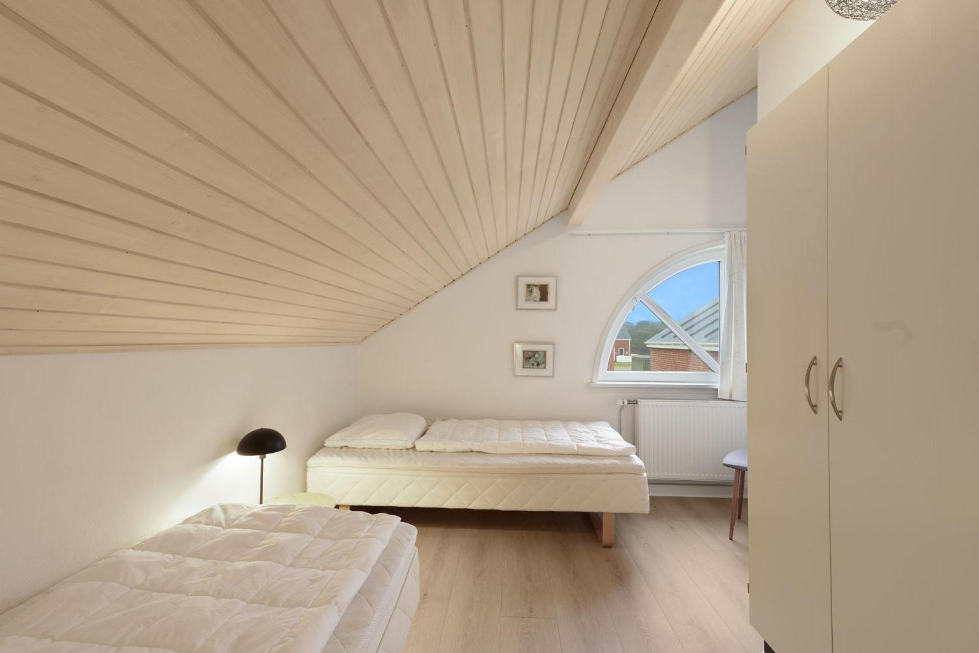 Lovely holiday home in Rømø with access to pool view 4