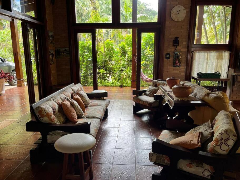 Casa 30 m da praia,condomínio Tenório