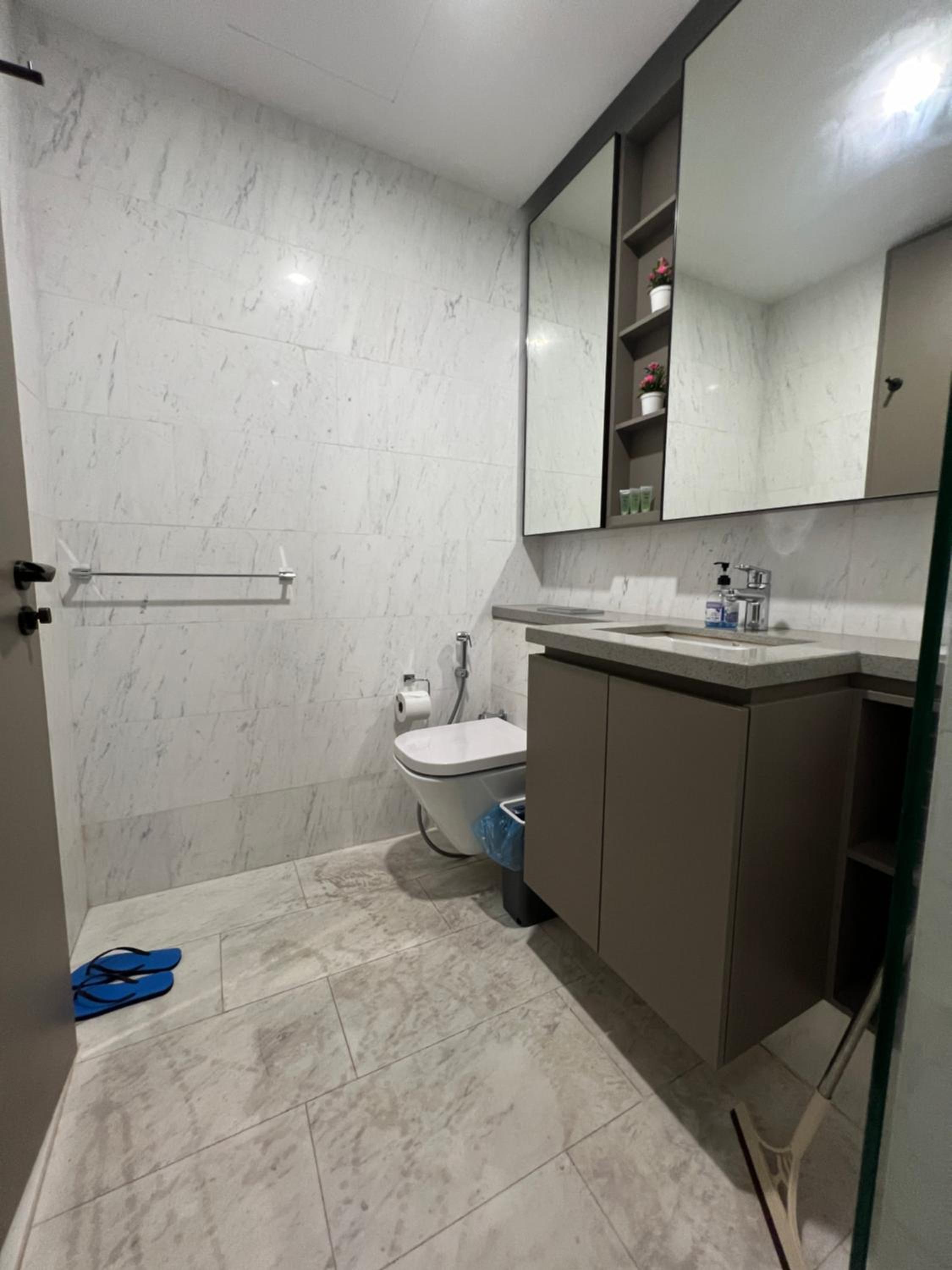 Eaton residence suites By CoX