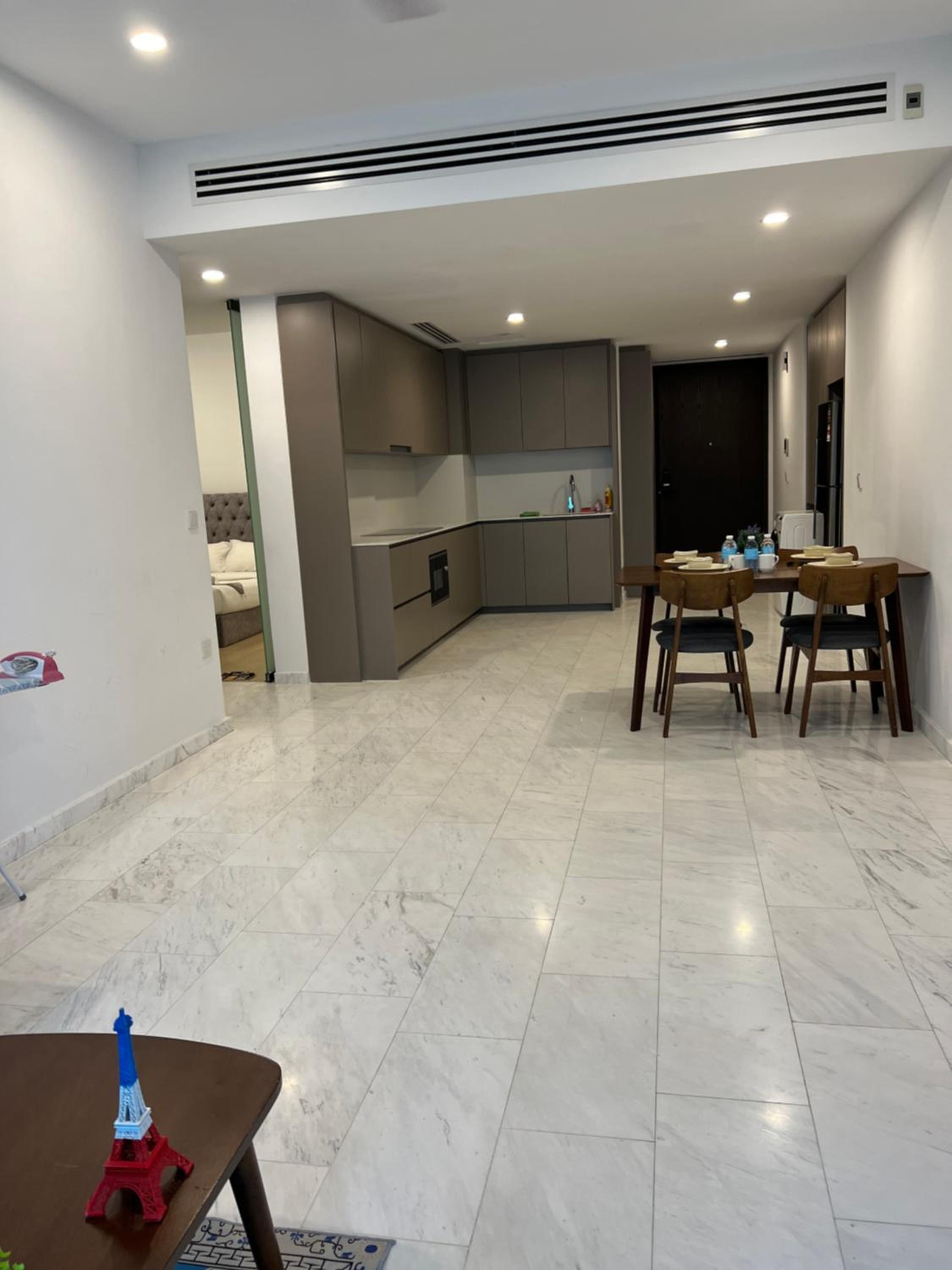 Eaton residence suites By CoX